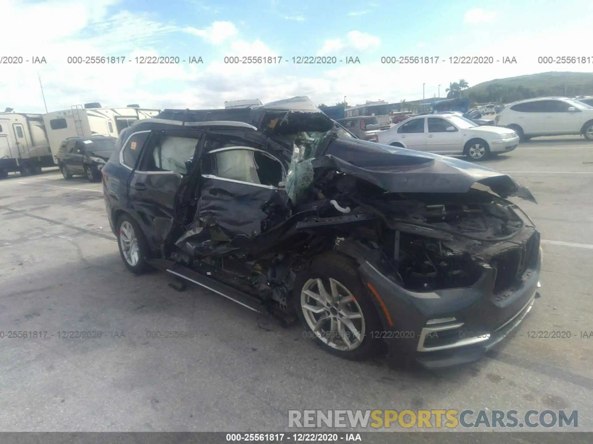 1 Photograph of a damaged car 5UXCR6C56KLL08948 BMW X5 2019