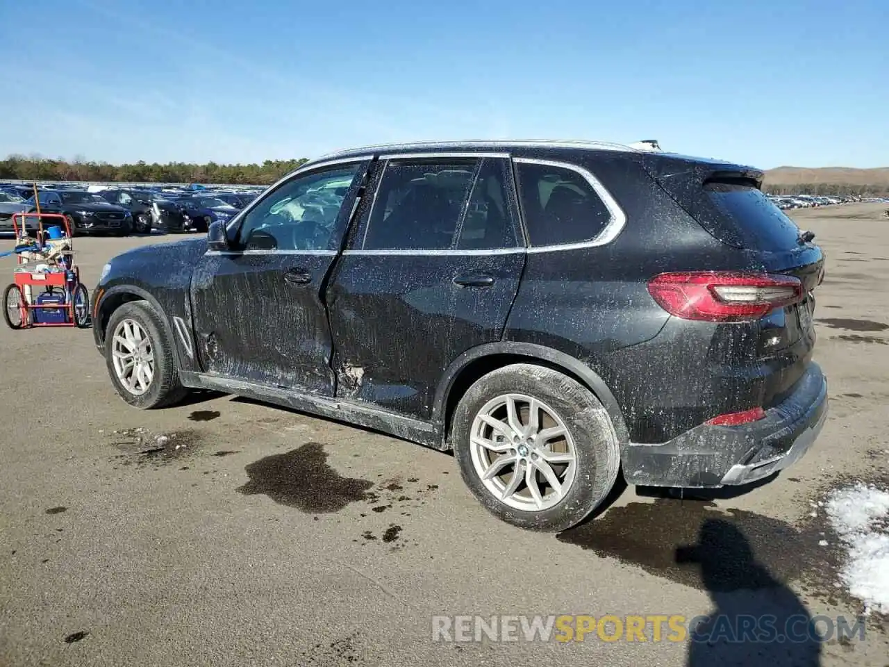 2 Photograph of a damaged car 5UXCR6C56KLL09095 BMW X5 2019