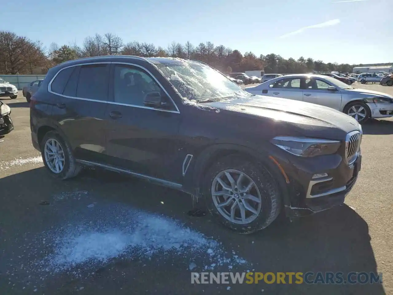 4 Photograph of a damaged car 5UXCR6C56KLL09095 BMW X5 2019