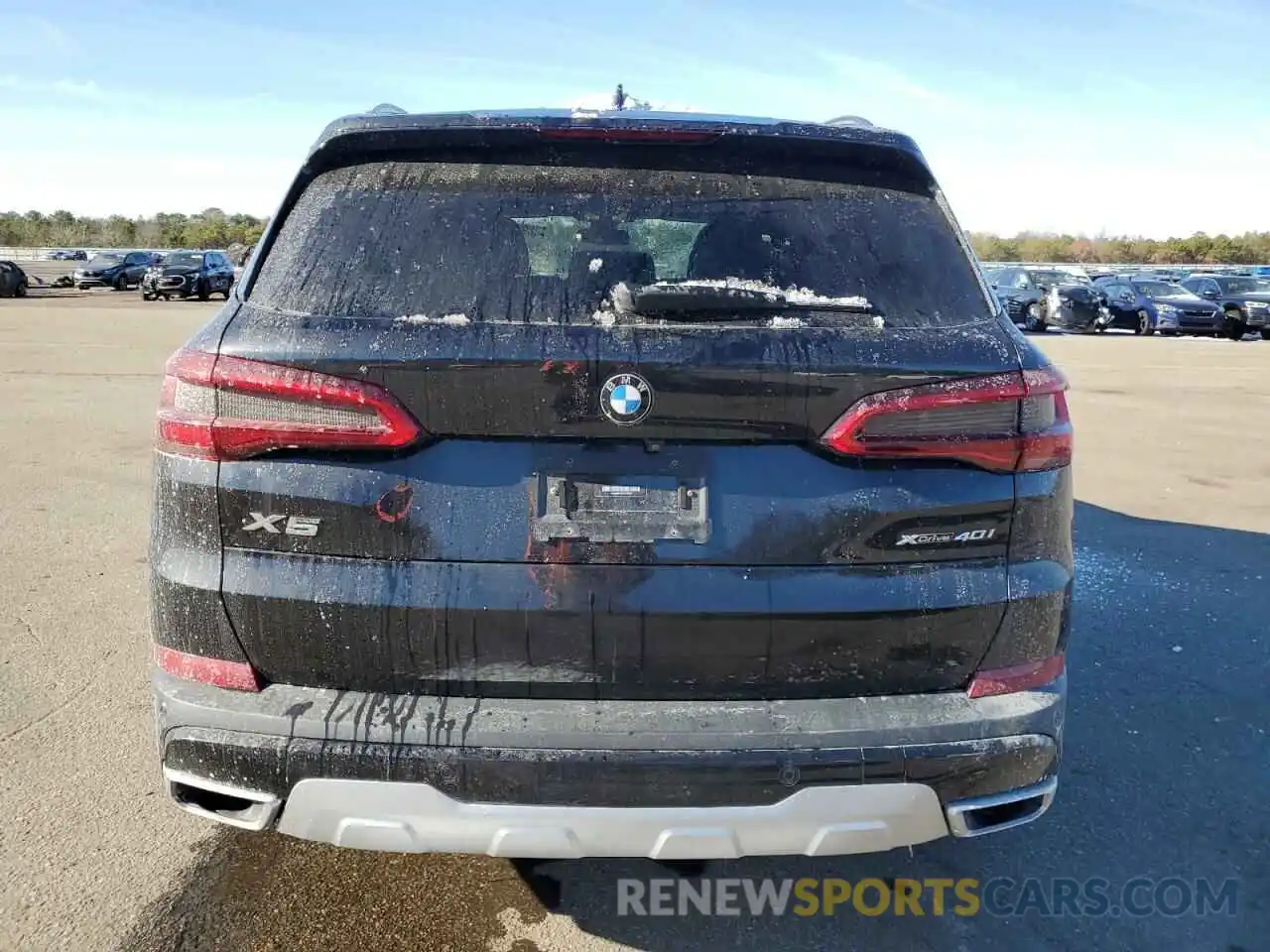 6 Photograph of a damaged car 5UXCR6C56KLL09095 BMW X5 2019