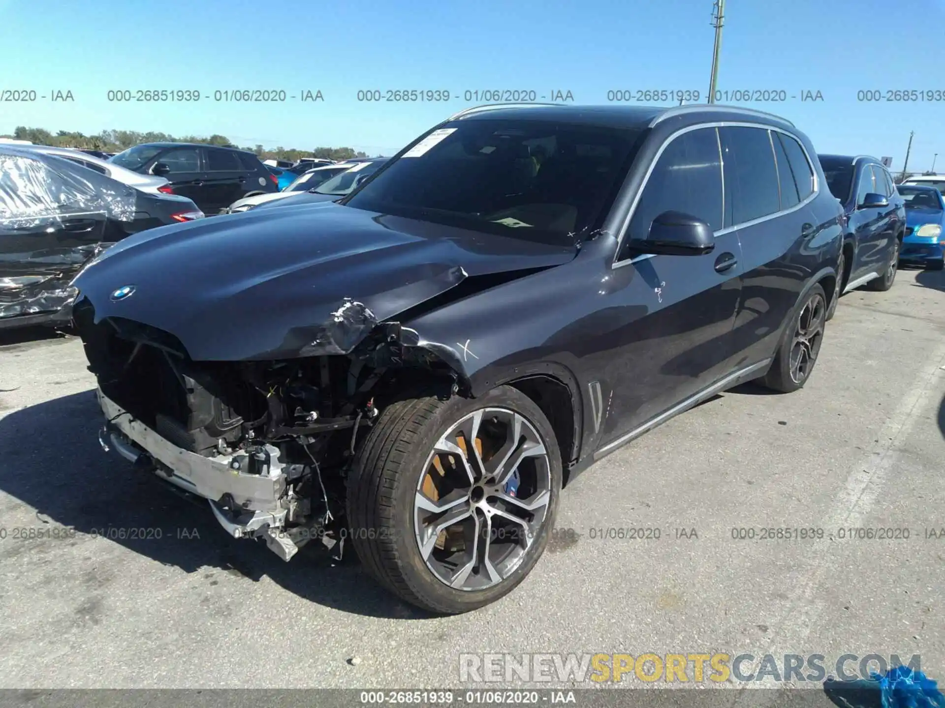 2 Photograph of a damaged car 5UXCR6C56KLL10120 BMW X5 2019