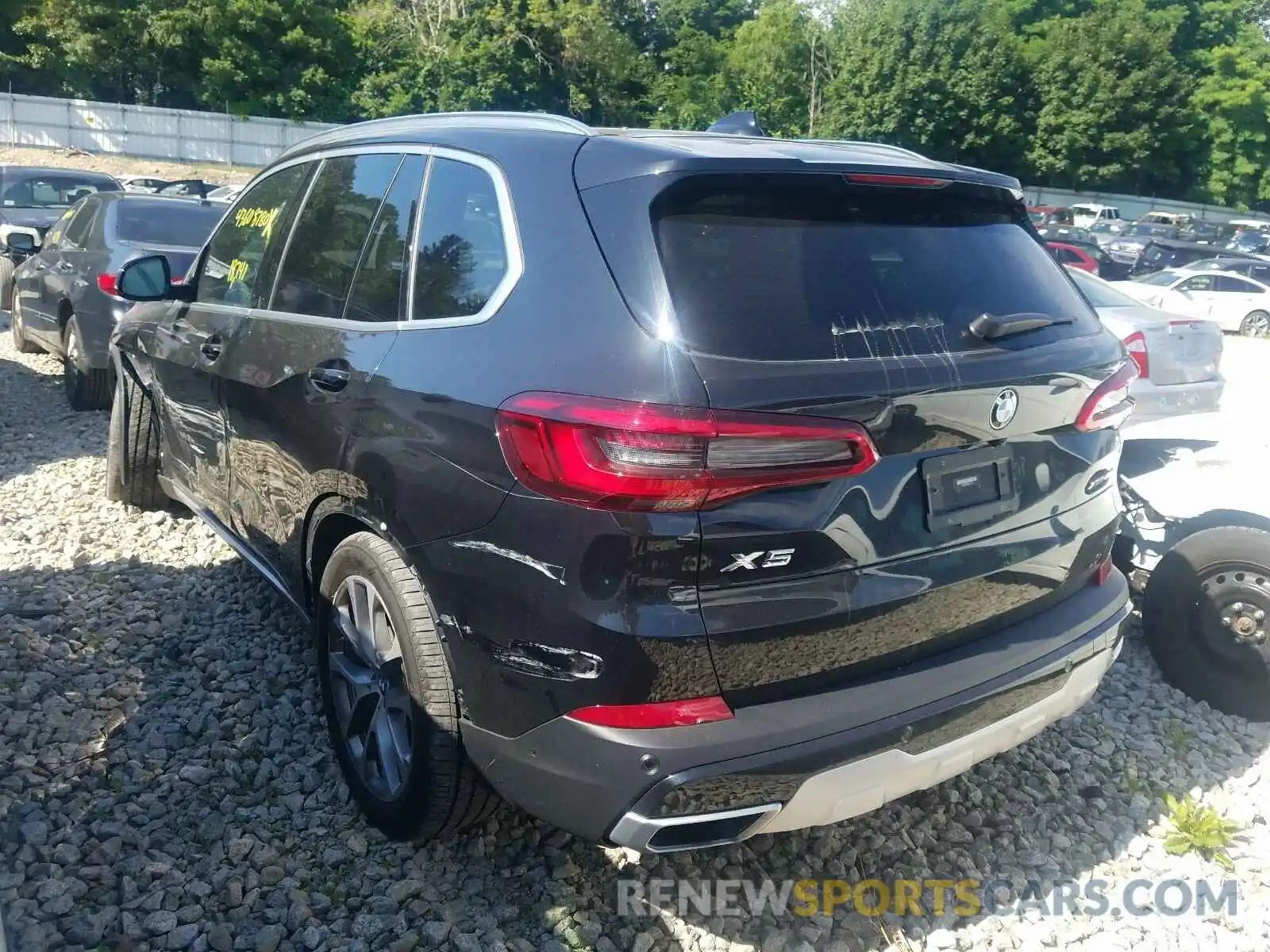 3 Photograph of a damaged car 5UXCR6C56KLL11770 BMW X5 2019