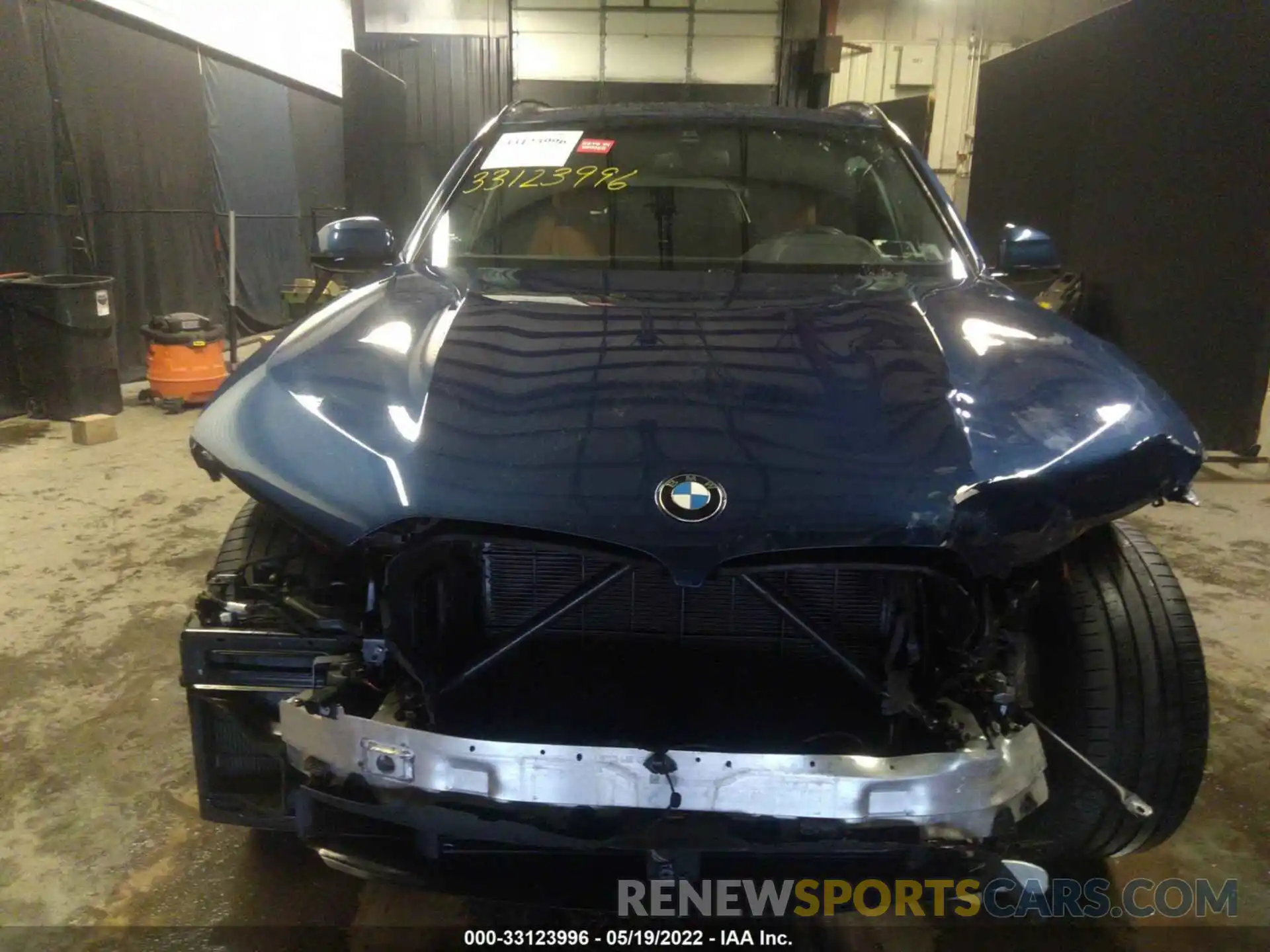 6 Photograph of a damaged car 5UXCR6C56KLL12529 BMW X5 2019