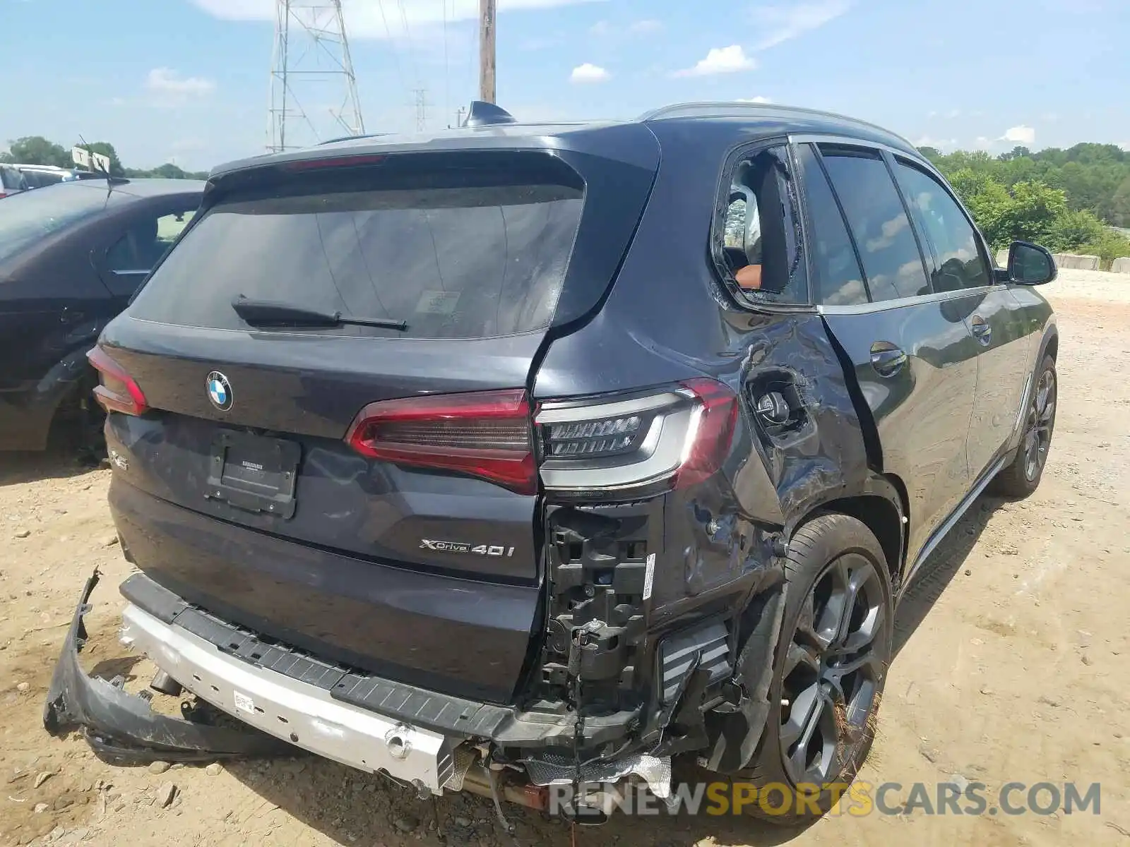 4 Photograph of a damaged car 5UXCR6C56KLL13115 BMW X5 2019