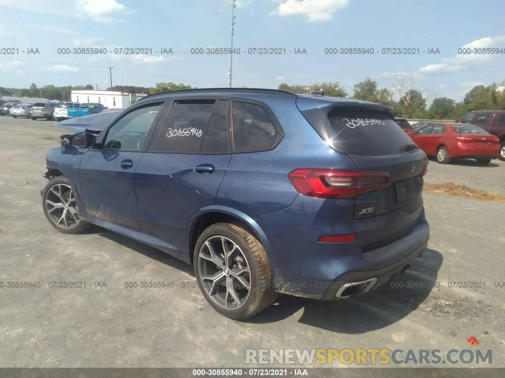 3 Photograph of a damaged car 5UXCR6C56KLL13423 BMW X5 2019