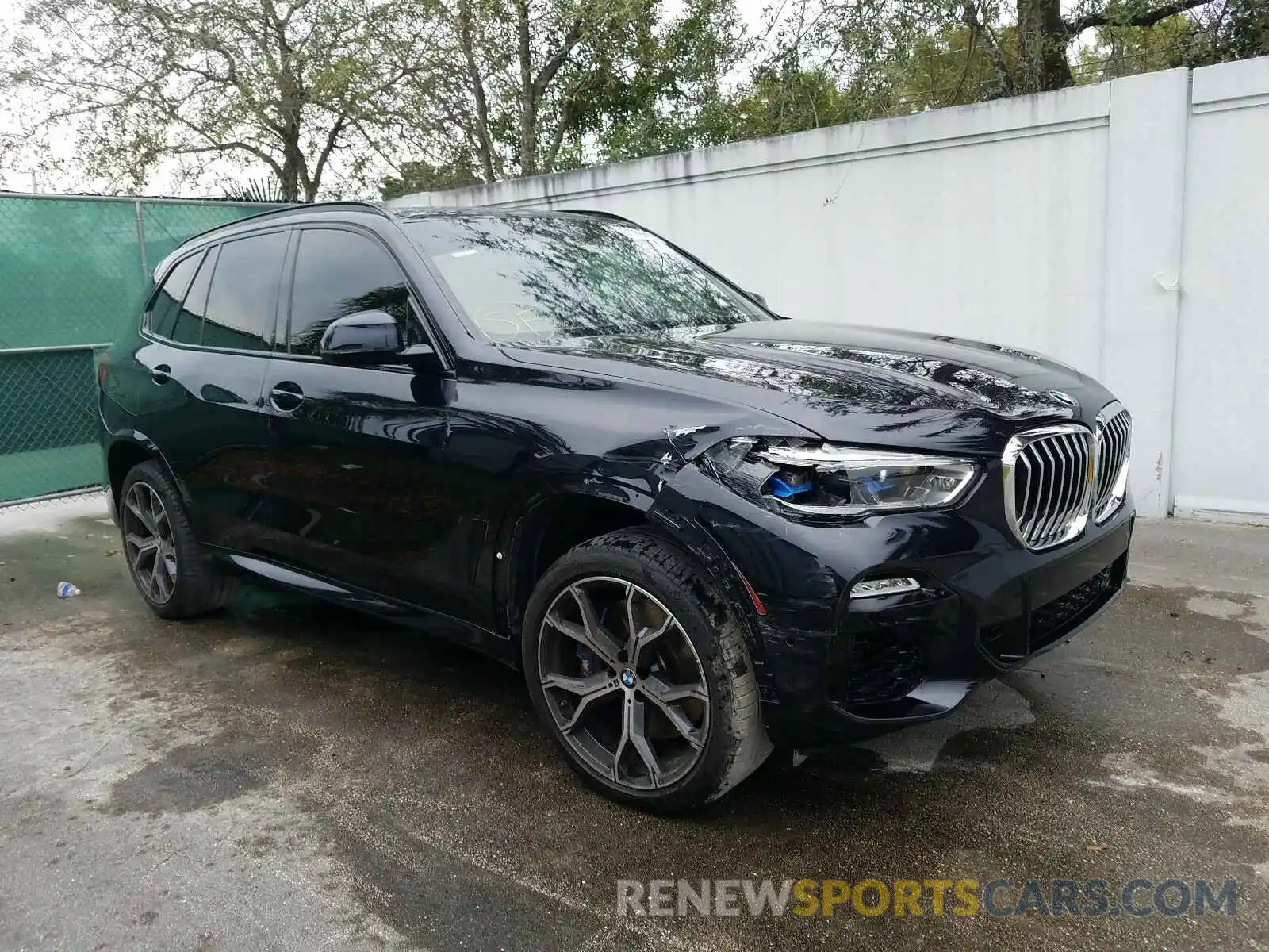 1 Photograph of a damaged car 5UXCR6C56KLL25779 BMW X5 2019