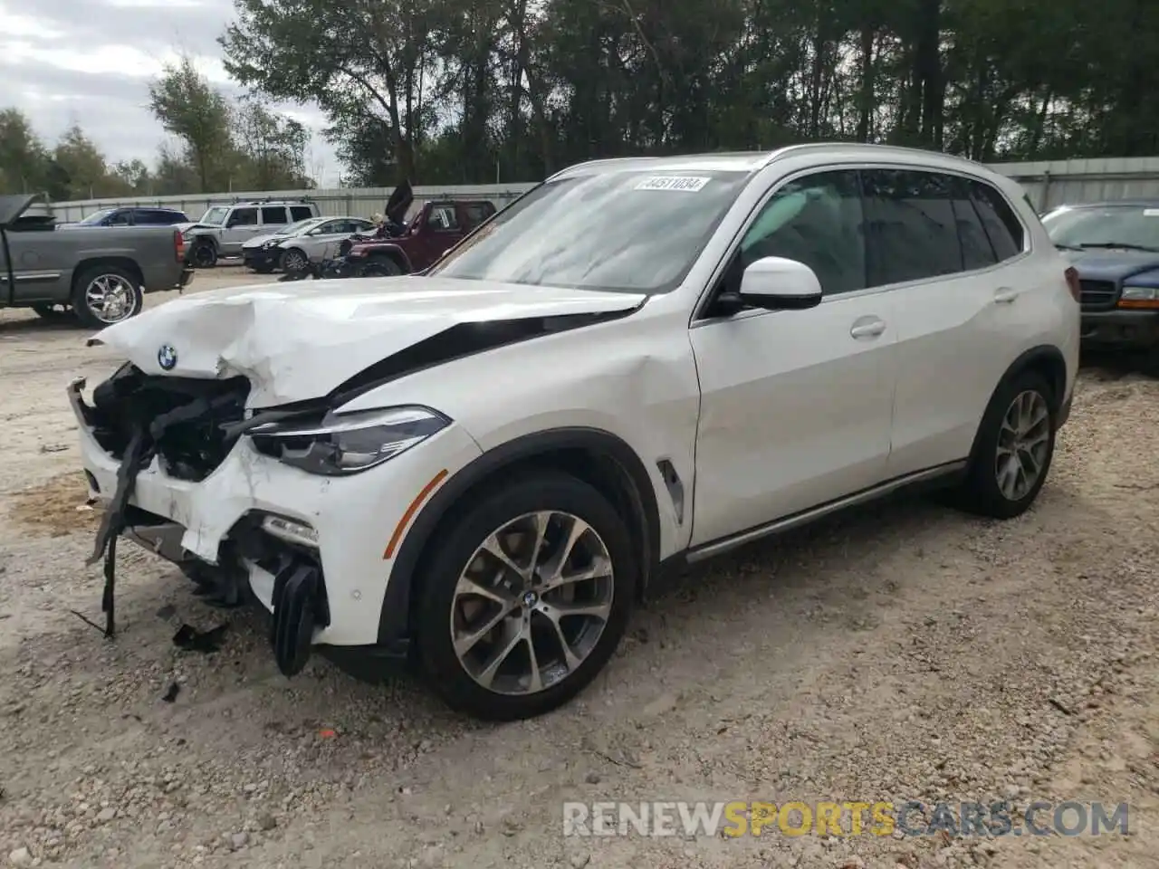 1 Фотография поврежденного автомобиля 5UXCR6C56KLL25832 BMW X5 2019