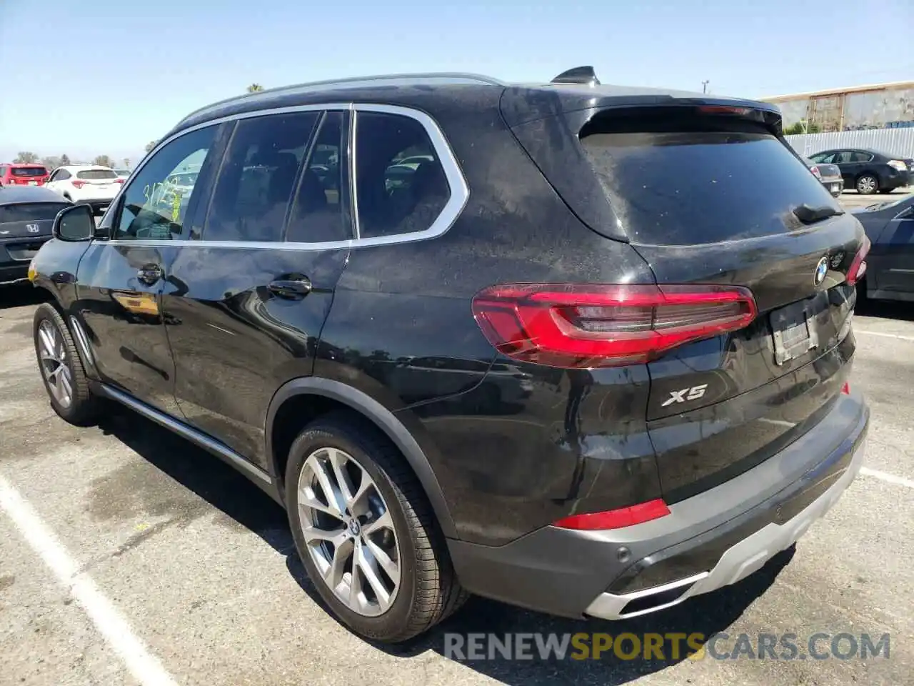 3 Photograph of a damaged car 5UXCR6C56KLL26222 BMW X5 2019