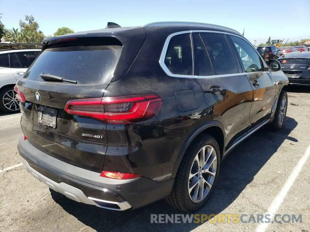 4 Photograph of a damaged car 5UXCR6C56KLL26222 BMW X5 2019