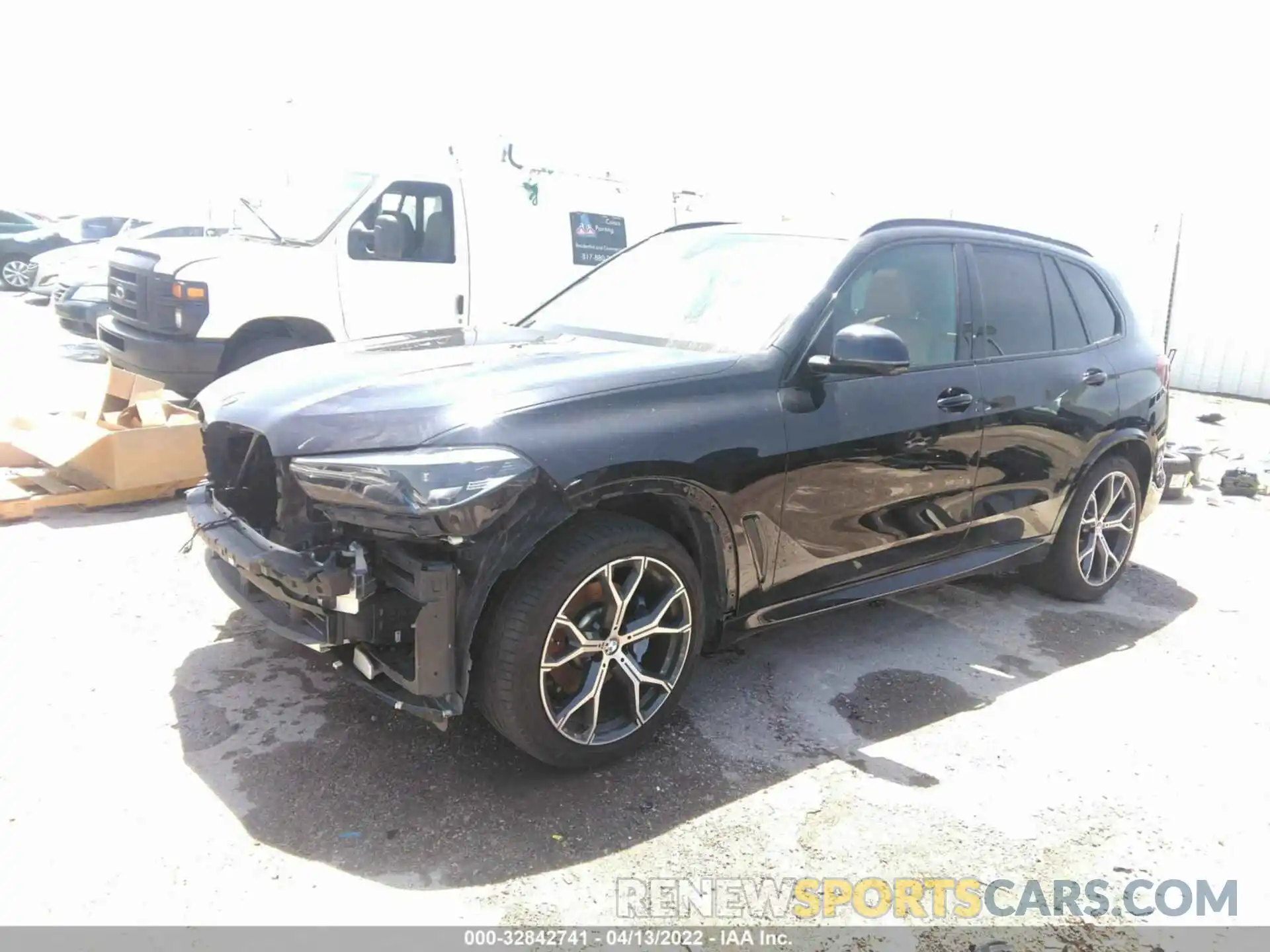 2 Photograph of a damaged car 5UXCR6C56KLL36670 BMW X5 2019