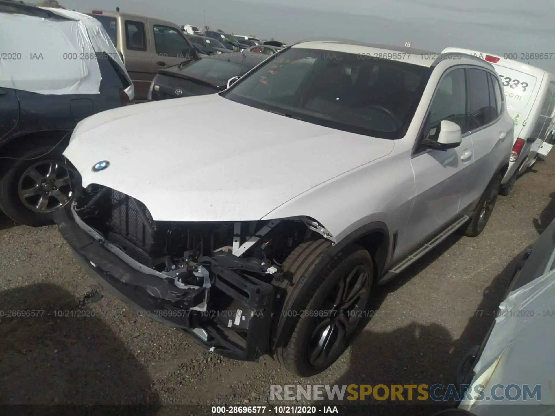 2 Photograph of a damaged car 5UXCR6C56KLL51136 BMW X5 2019