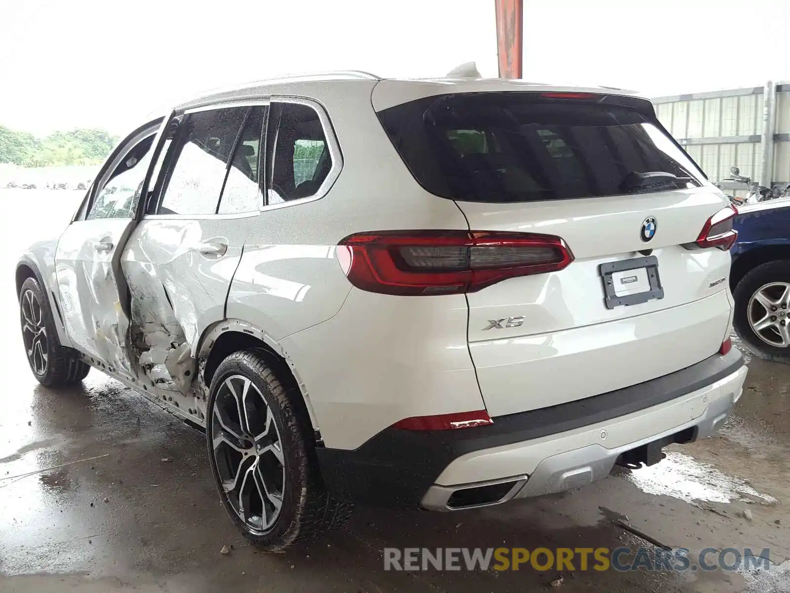 3 Фотография поврежденного автомобиля 5UXCR6C56KLL62105 BMW X5 2019