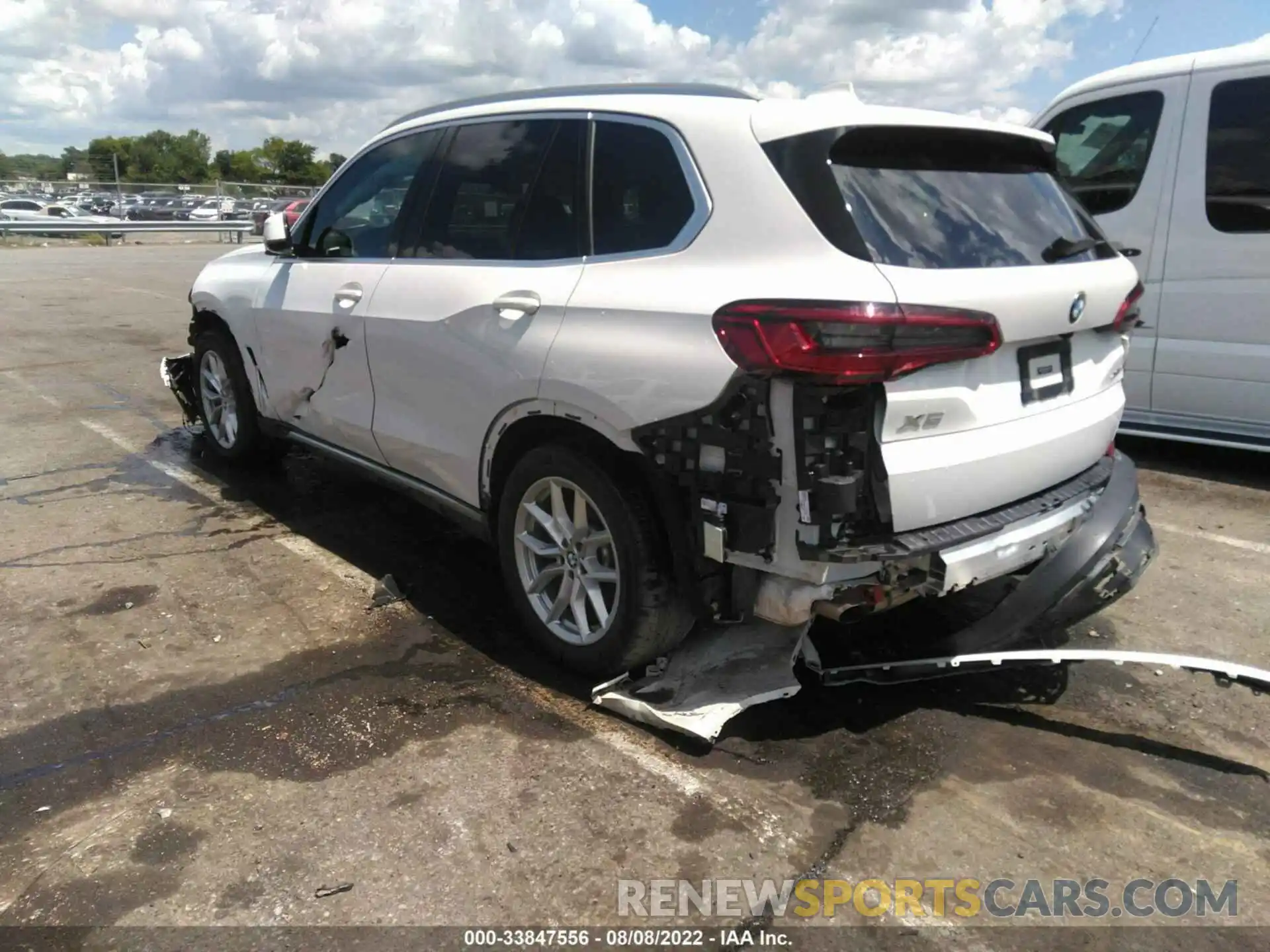 3 Photograph of a damaged car 5UXCR6C57KLK87561 BMW X5 2019