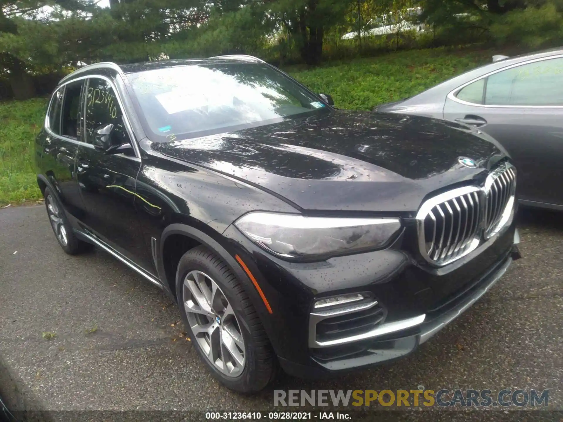 1 Photograph of a damaged car 5UXCR6C57KLK88306 BMW X5 2019