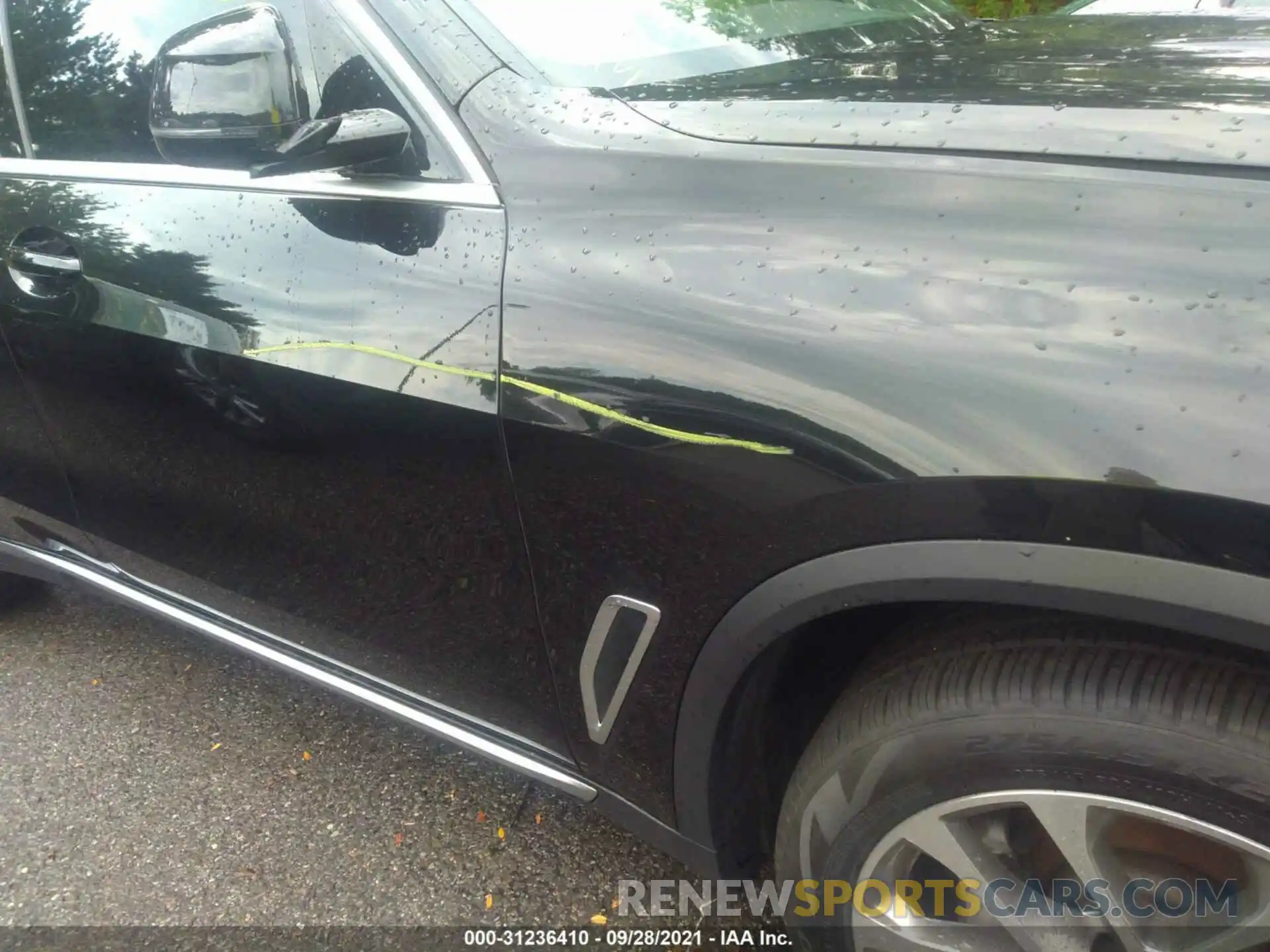 6 Photograph of a damaged car 5UXCR6C57KLK88306 BMW X5 2019