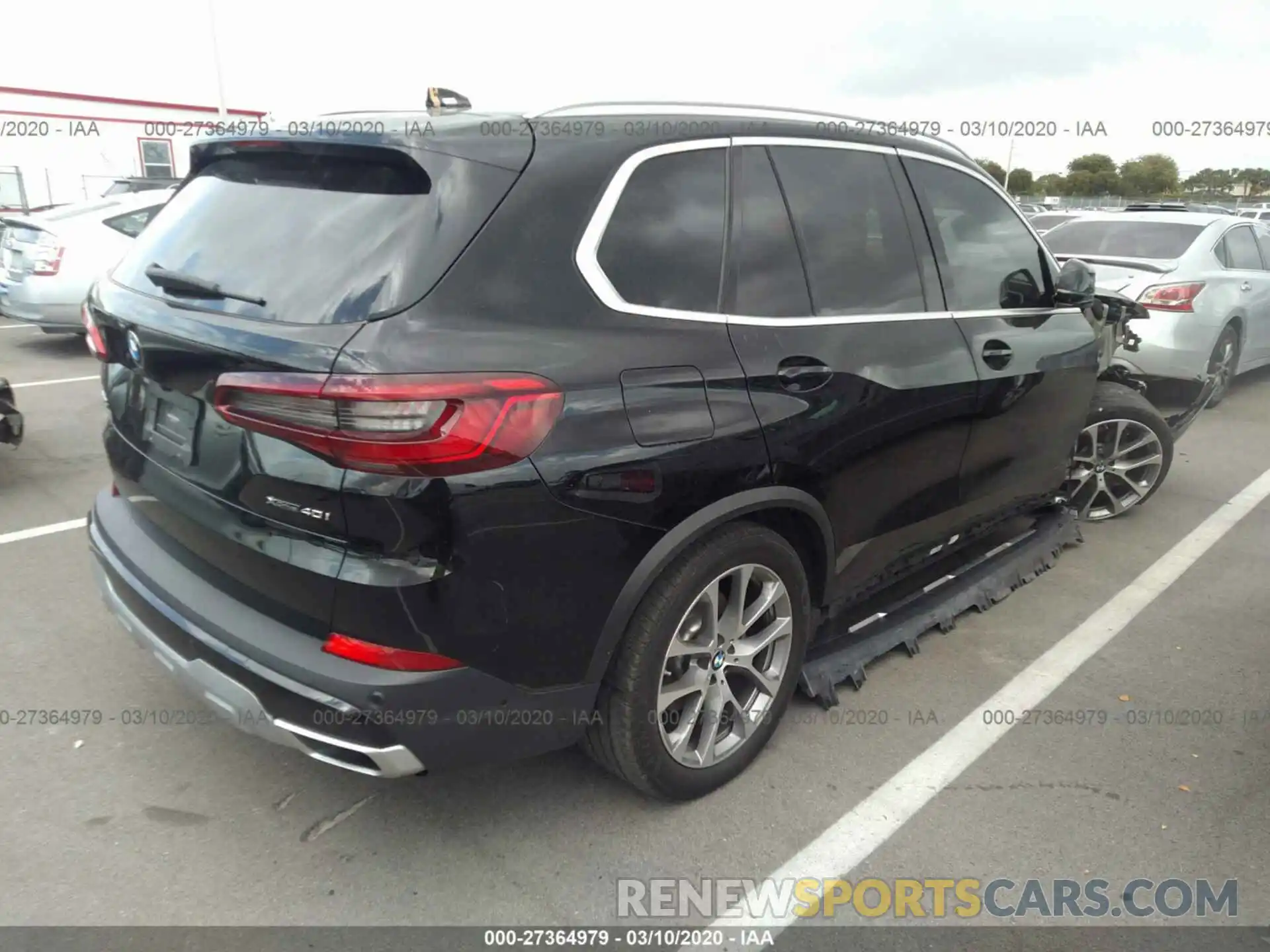 4 Photograph of a damaged car 5UXCR6C57KLL01278 BMW X5 2019