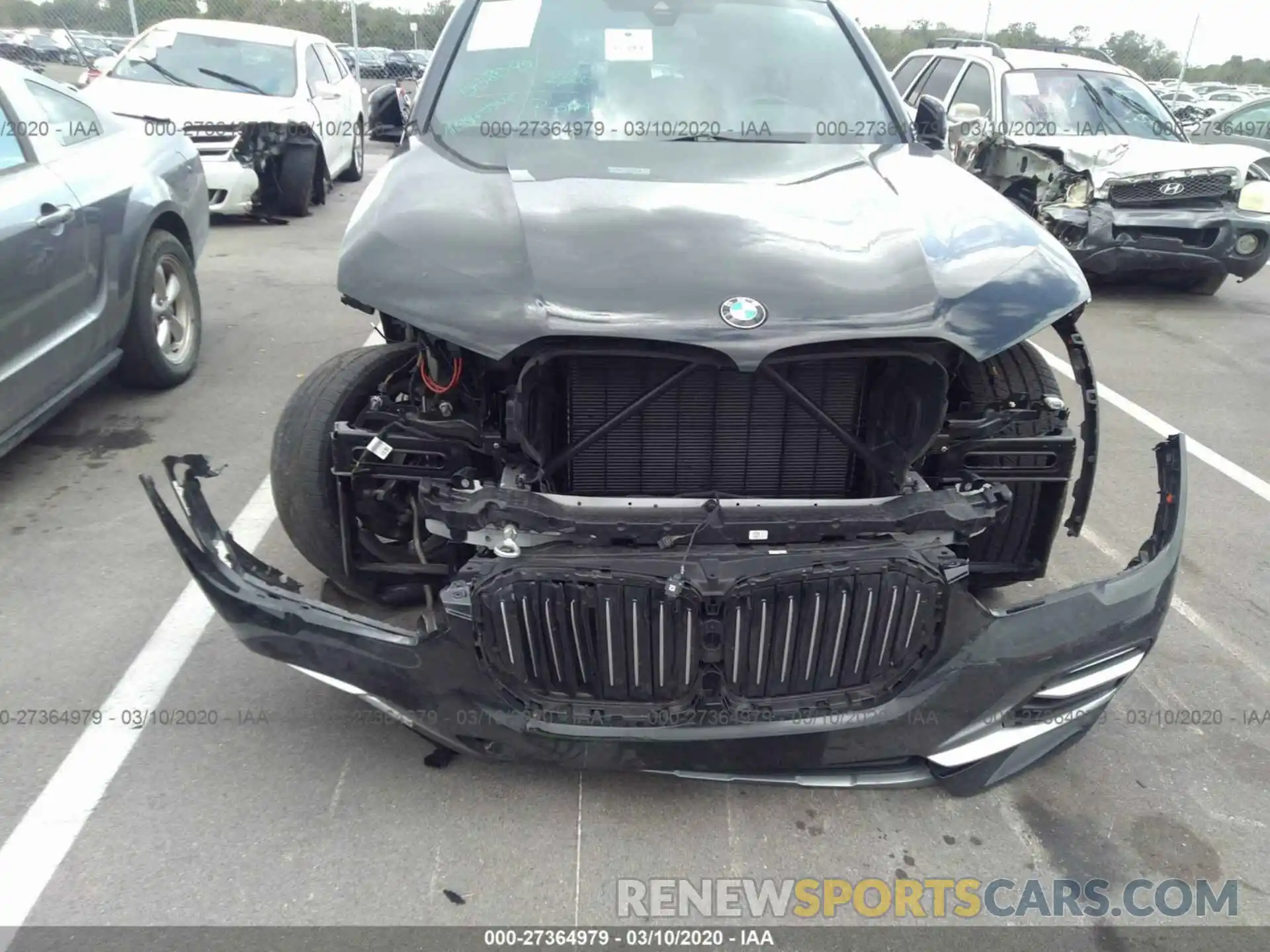 6 Photograph of a damaged car 5UXCR6C57KLL01278 BMW X5 2019