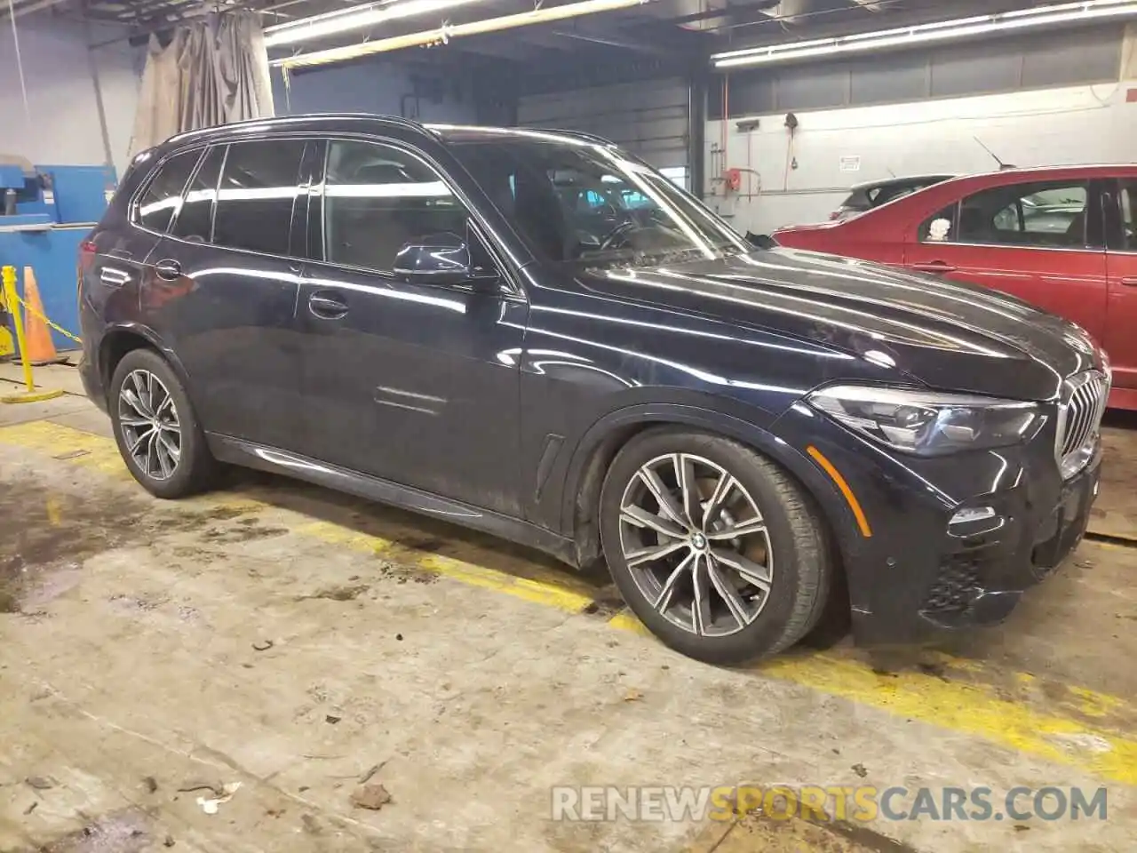 4 Photograph of a damaged car 5UXCR6C57KLL02835 BMW X5 2019