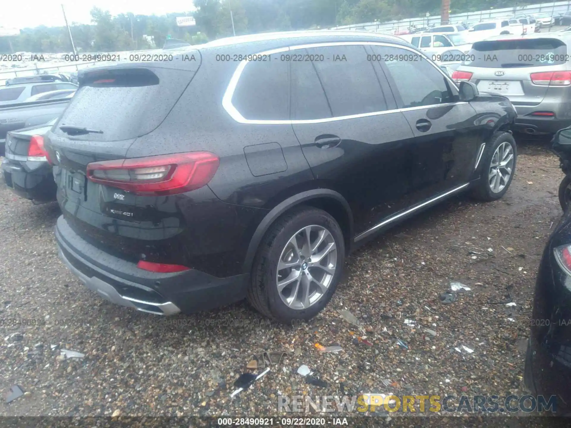 4 Photograph of a damaged car 5UXCR6C57KLL07985 BMW X5 2019