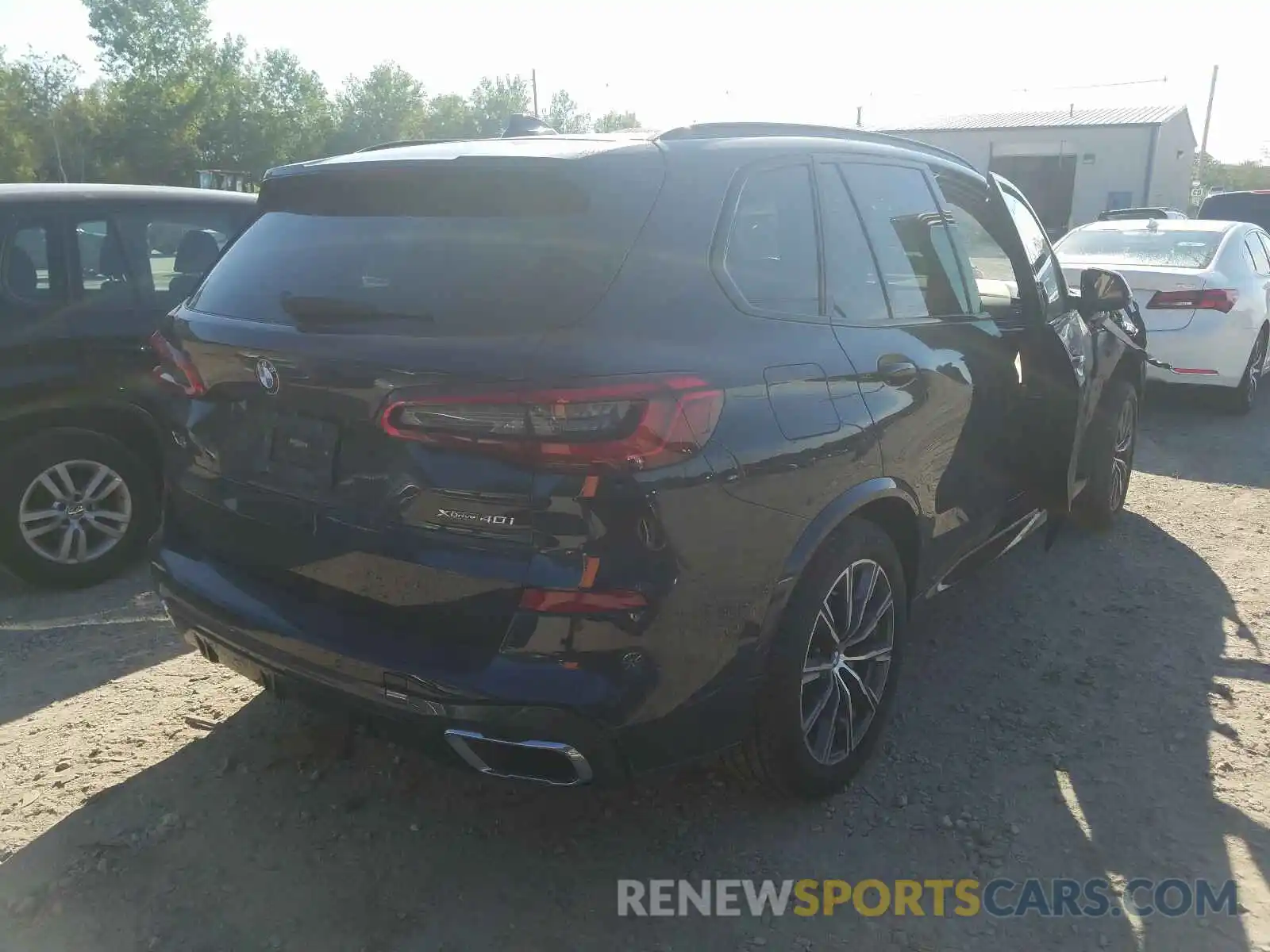 4 Photograph of a damaged car 5UXCR6C57KLL12135 BMW X5 2019