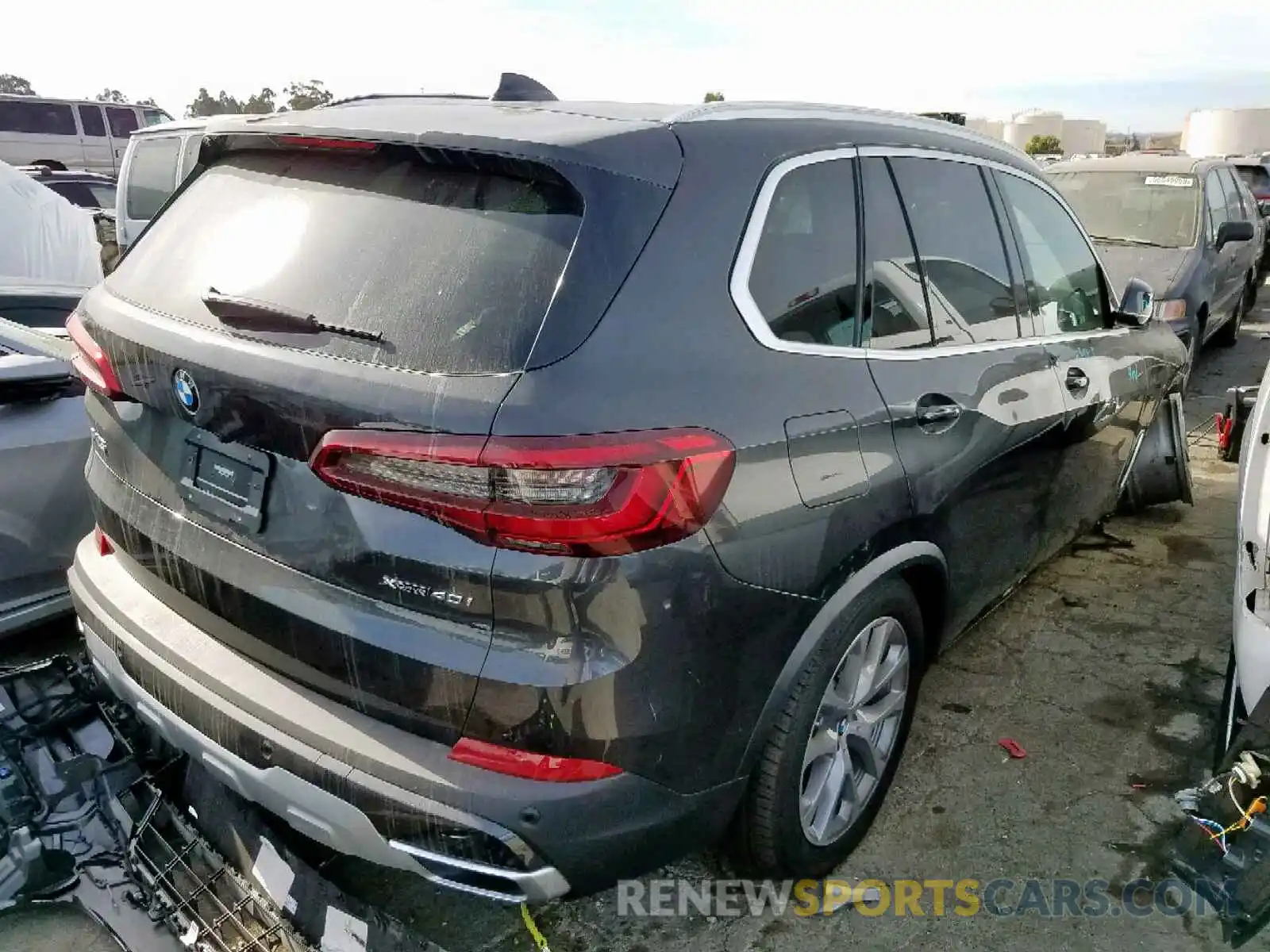 4 Photograph of a damaged car 5UXCR6C57KLL22745 BMW X5 2019