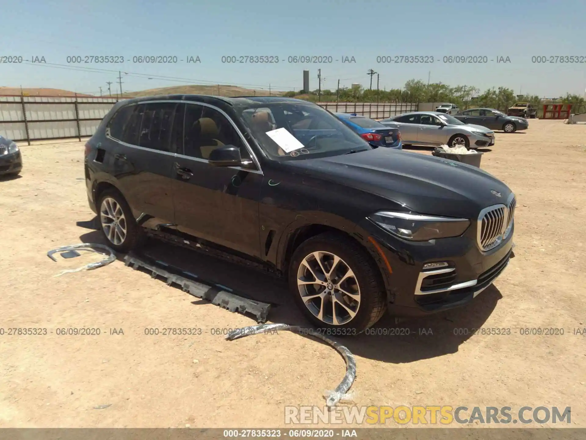 1 Фотография поврежденного автомобиля 5UXCR6C57KLL27217 BMW X5 2019