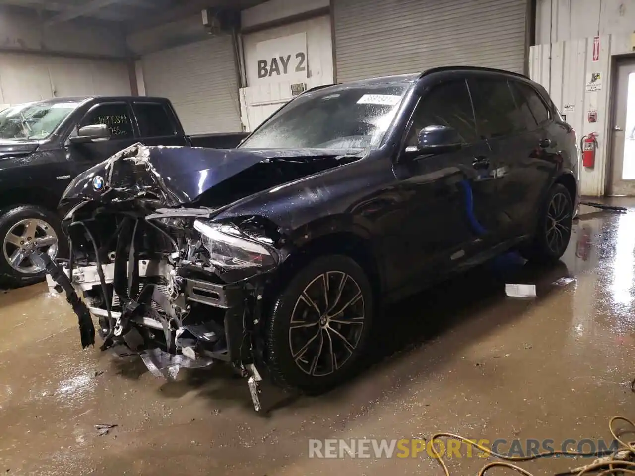 1 Photograph of a damaged car 5UXCR6C57KLL31364 BMW X5 2019
