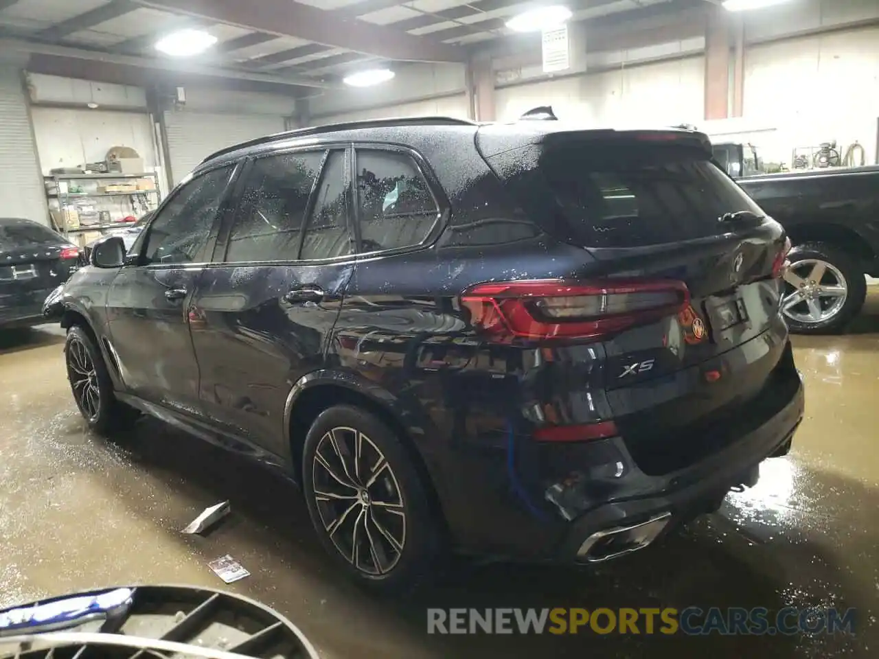 2 Фотография поврежденного автомобиля 5UXCR6C57KLL31364 BMW X5 2019