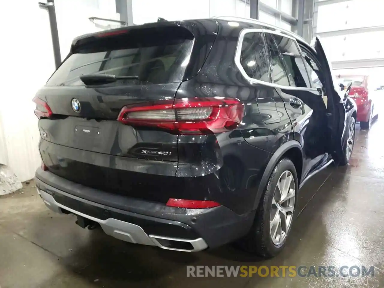 4 Photograph of a damaged car 5UXCR6C57KLL36922 BMW X5 2019