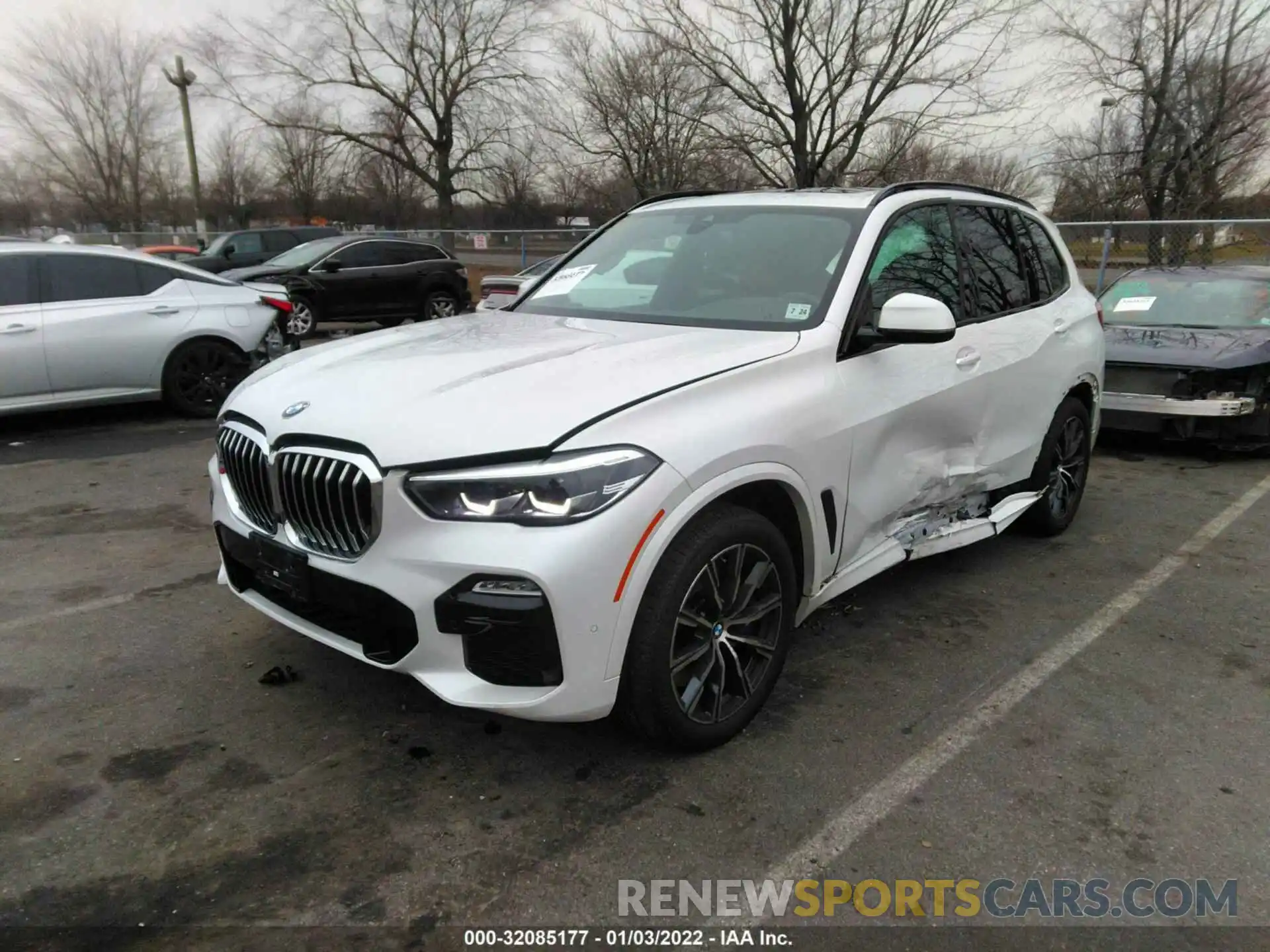 2 Photograph of a damaged car 5UXCR6C57KLL38380 BMW X5 2019