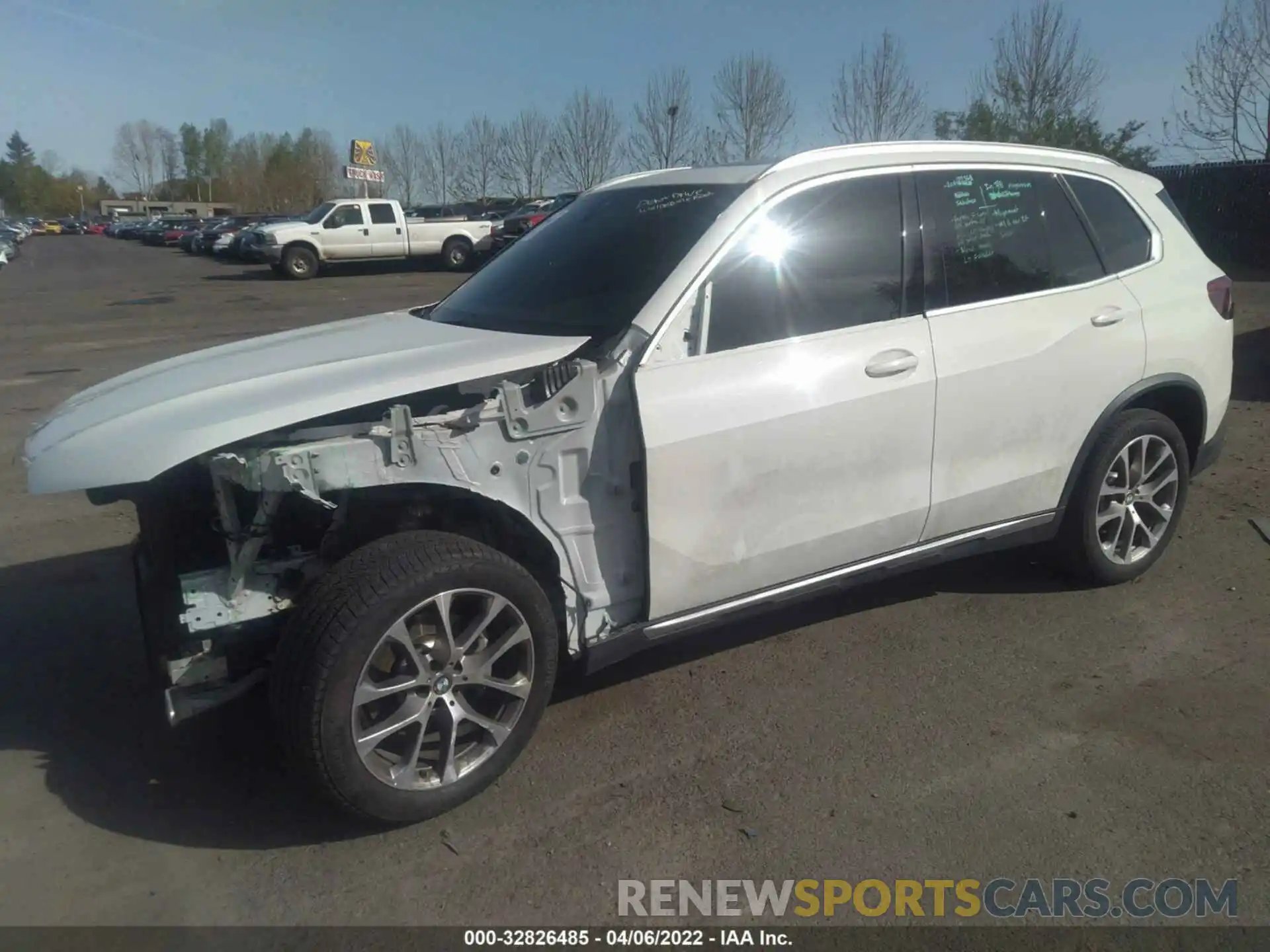 2 Photograph of a damaged car 5UXCR6C57KLL39609 BMW X5 2019