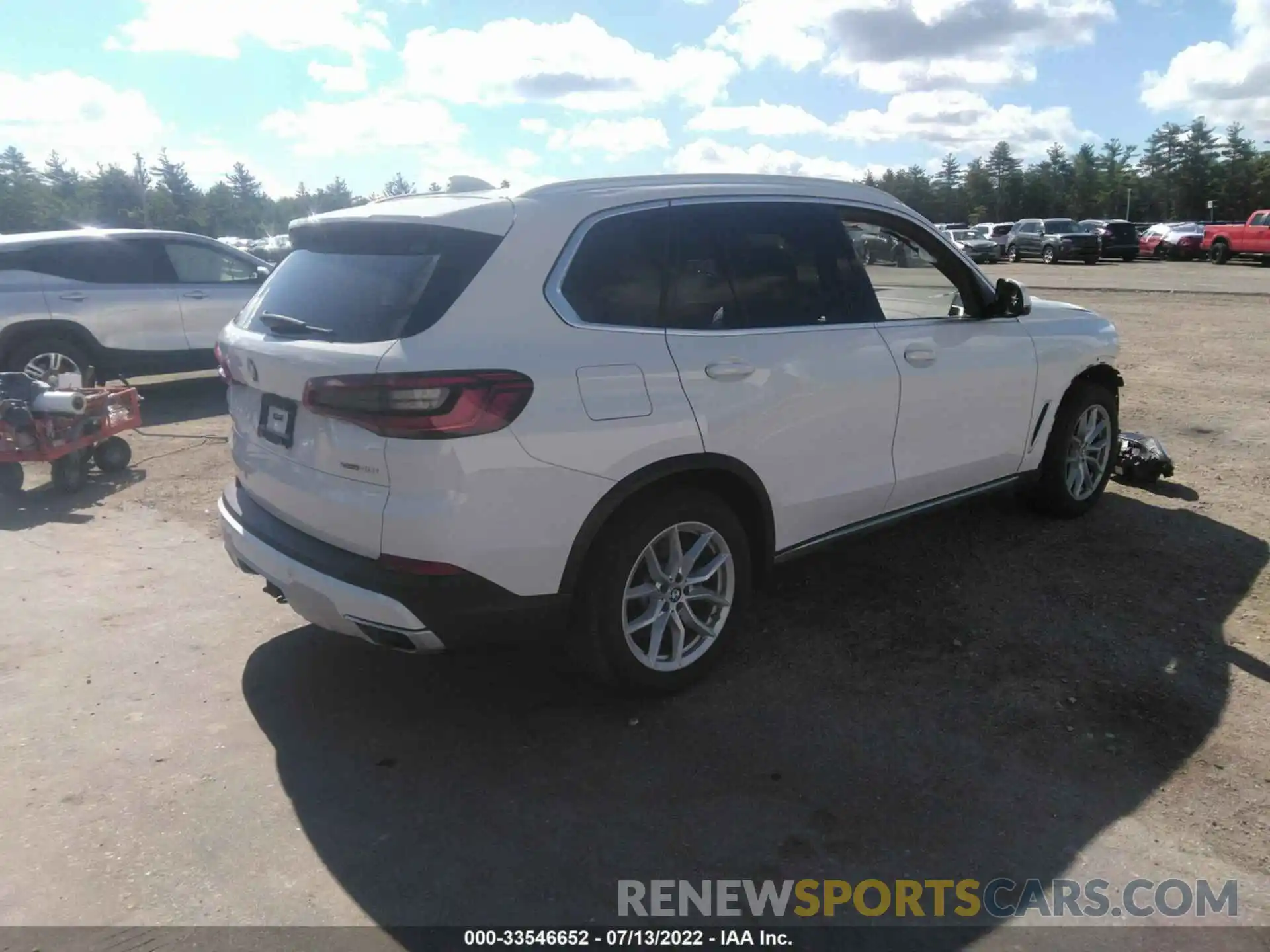 4 Photograph of a damaged car 5UXCR6C57KLL52165 BMW X5 2019