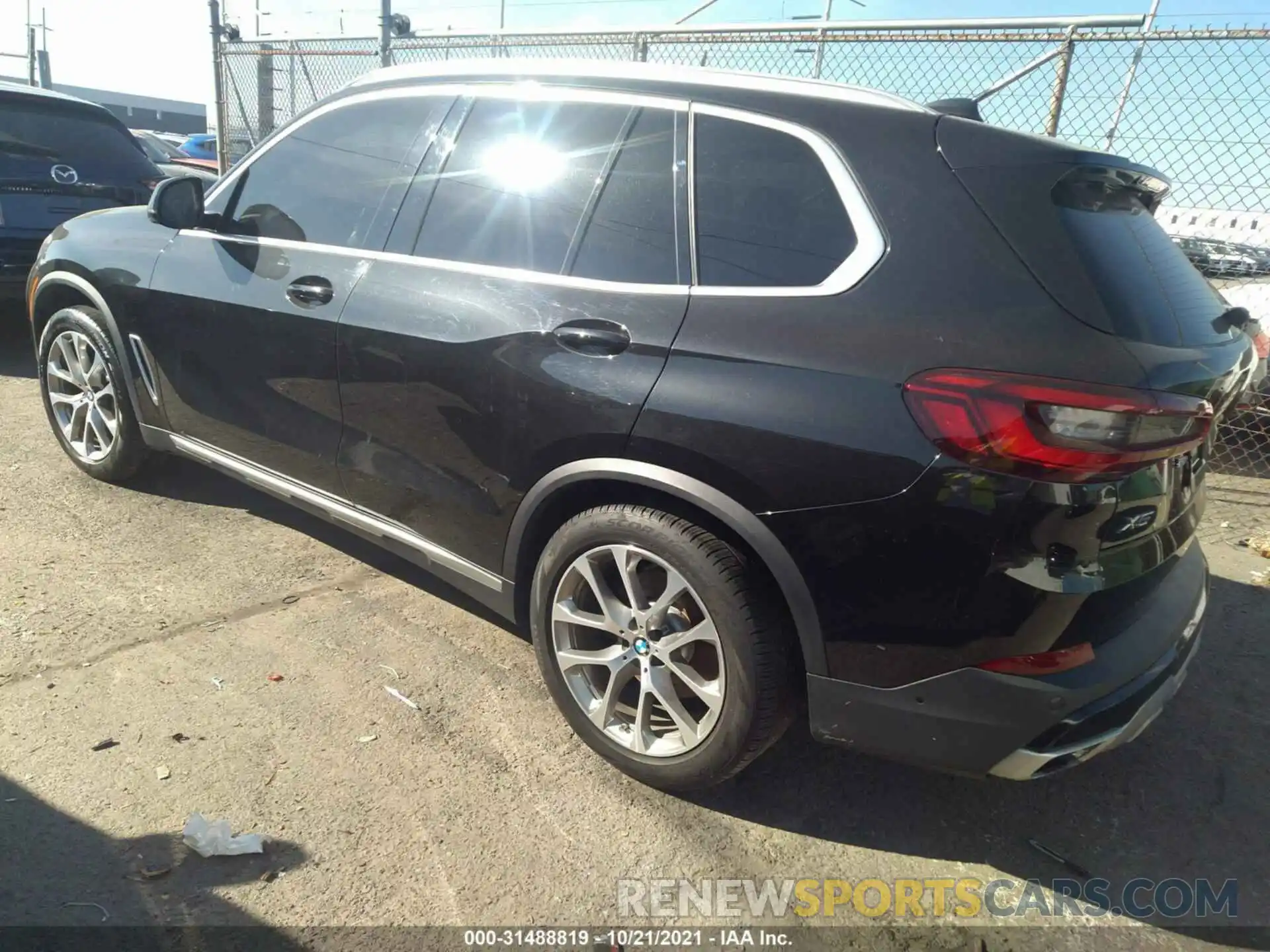 3 Photograph of a damaged car 5UXCR6C57KLL52750 BMW X5 2019