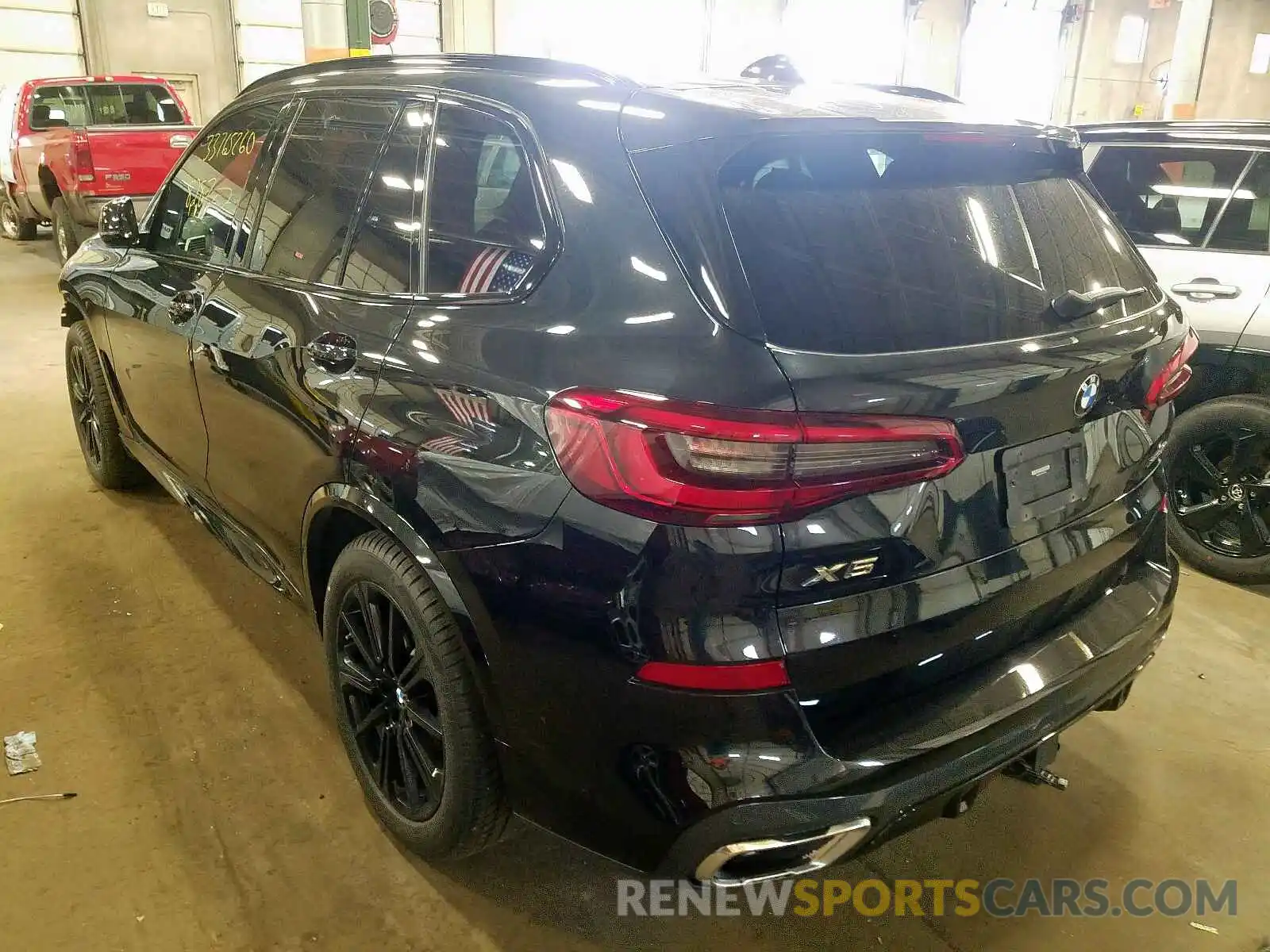 3 Photograph of a damaged car 5UXCR6C57KLL62954 BMW X5 2019