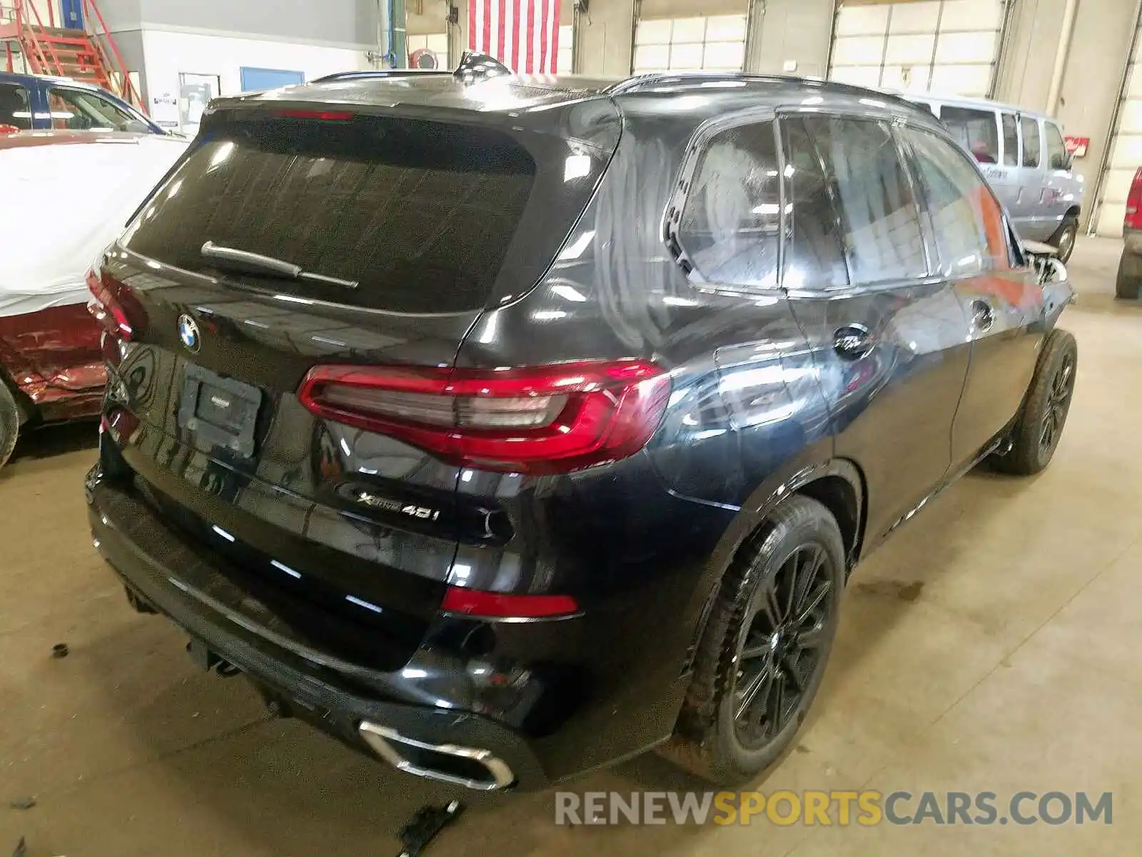 4 Photograph of a damaged car 5UXCR6C57KLL62954 BMW X5 2019