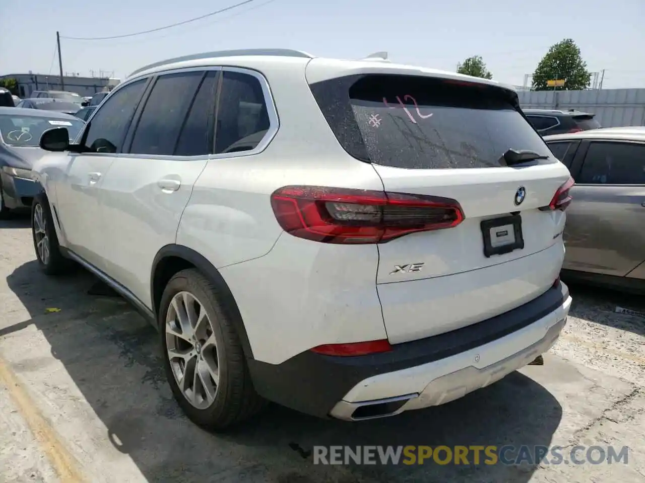 3 Фотография поврежденного автомобиля 5UXCR6C57KLL64994 BMW X5 2019