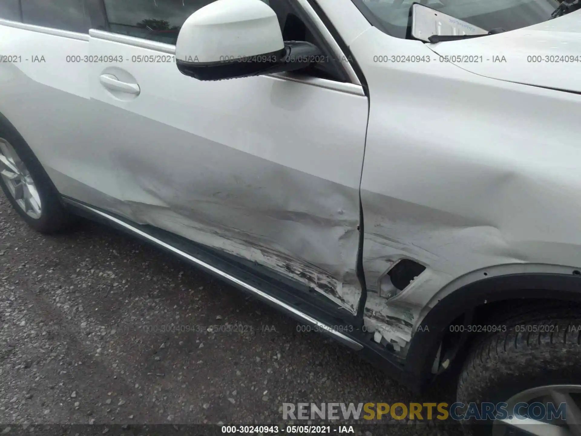 6 Photograph of a damaged car 5UXCR6C58KLK81056 BMW X5 2019