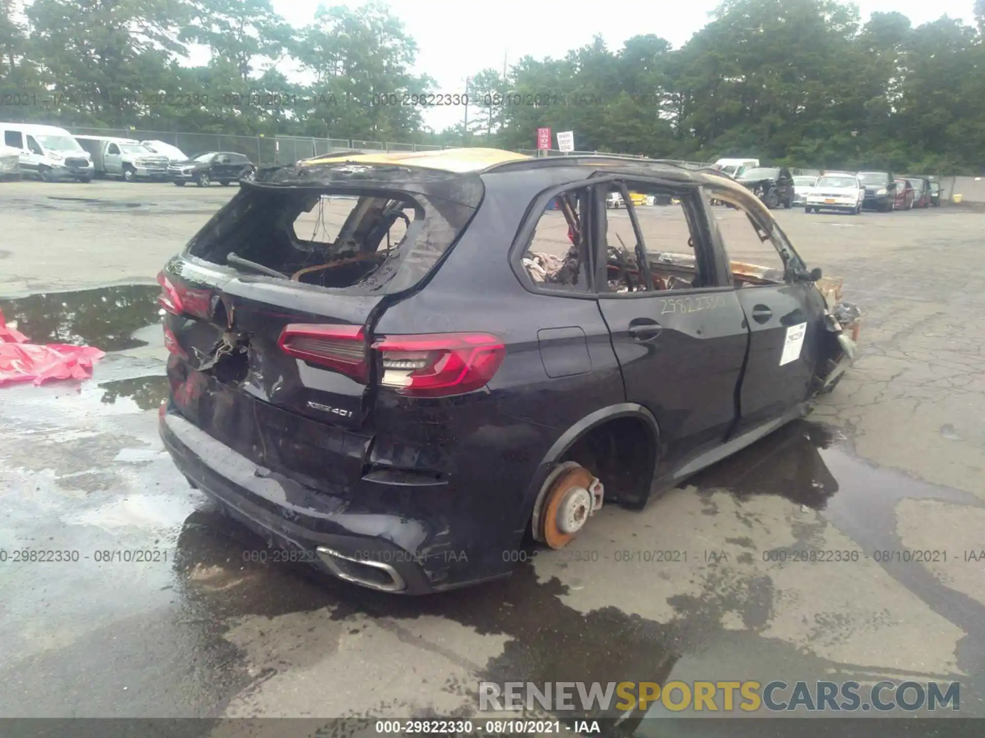 4 Photograph of a damaged car 5UXCR6C58KLK85768 BMW X5 2019