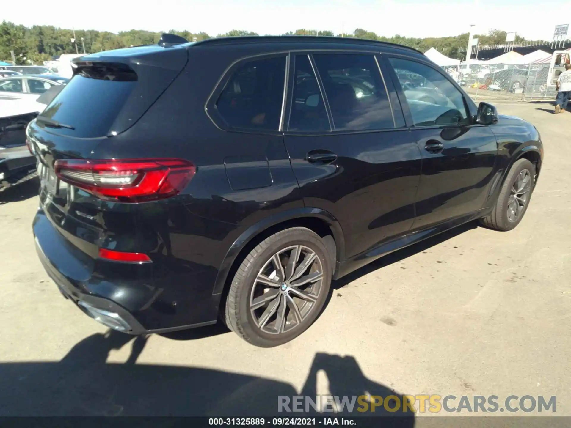 4 Фотография поврежденного автомобиля 5UXCR6C58KLL02858 BMW X5 2019