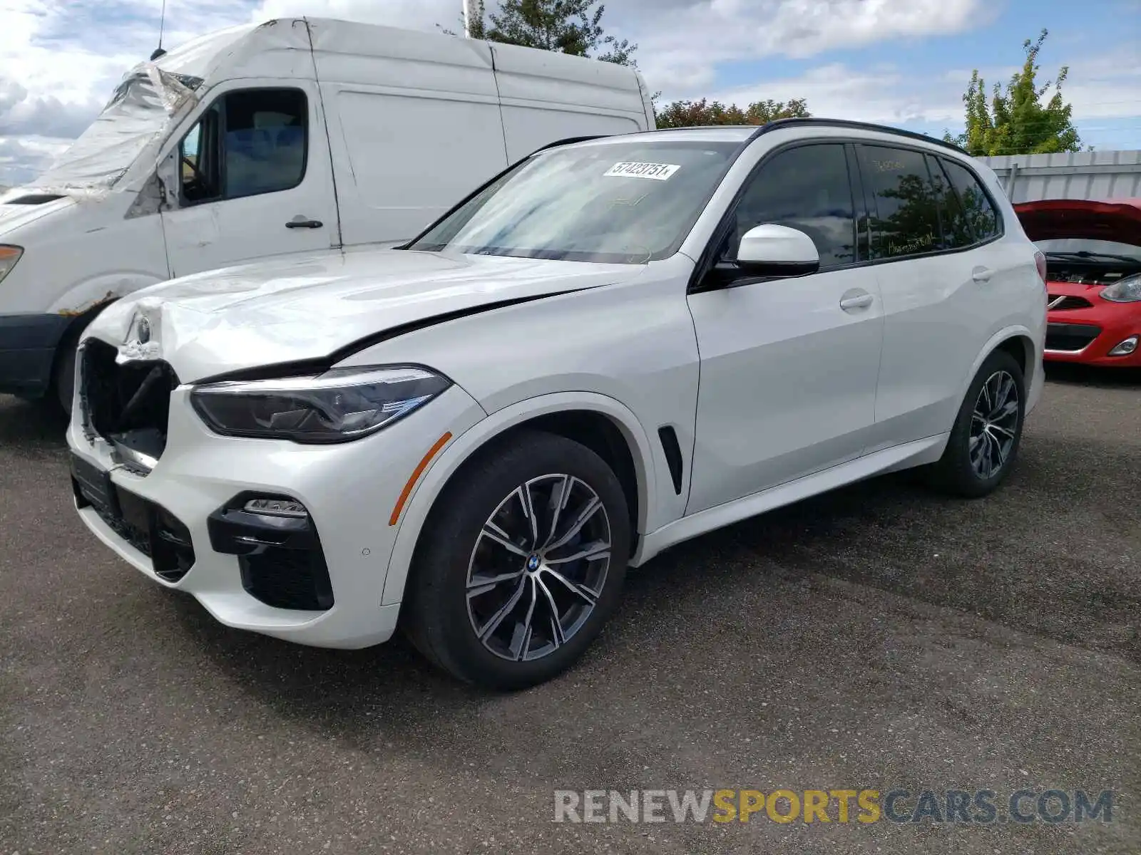 2 Фотография поврежденного автомобиля 5UXCR6C58KLL06280 BMW X5 2019