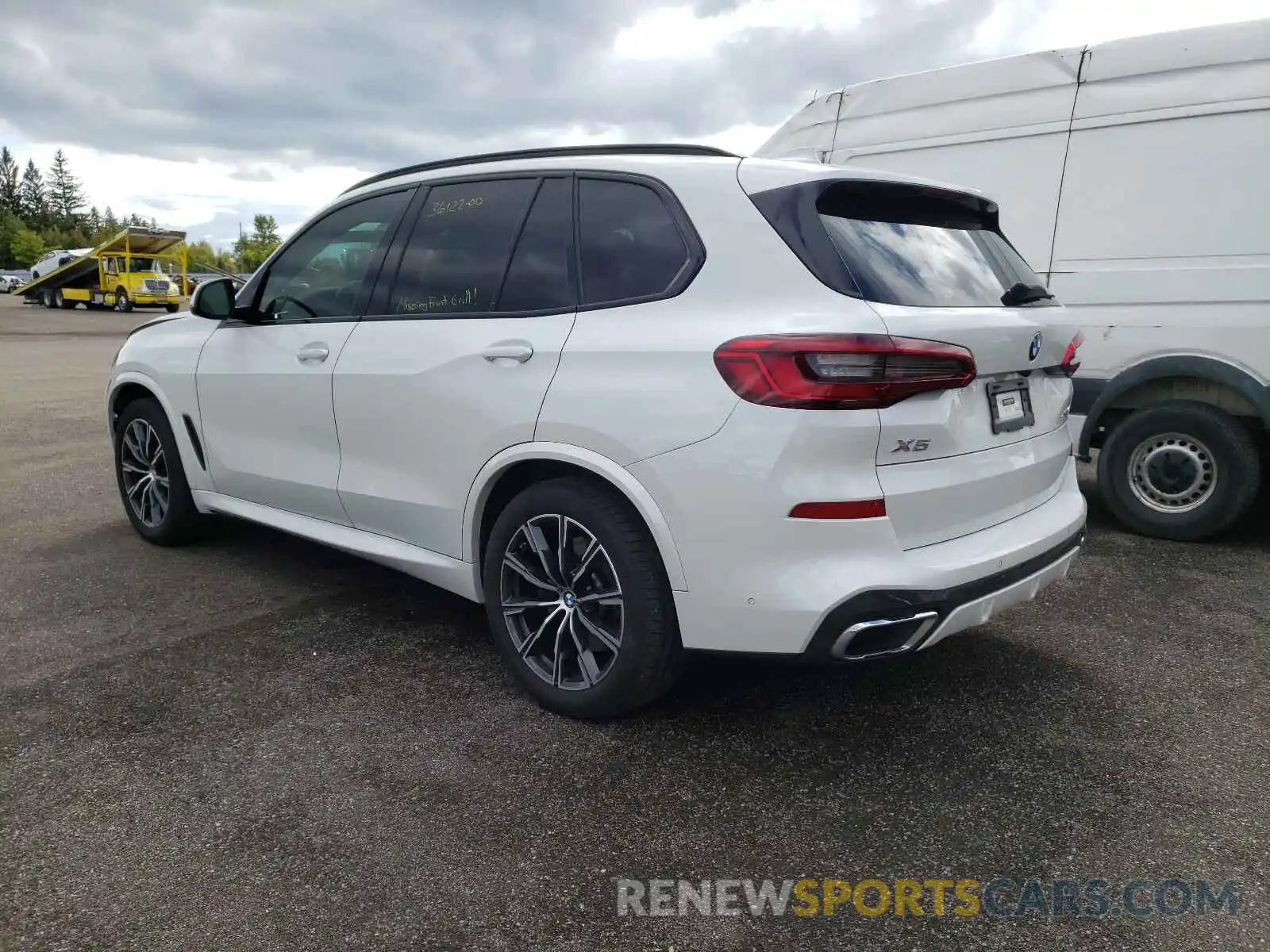 3 Фотография поврежденного автомобиля 5UXCR6C58KLL06280 BMW X5 2019