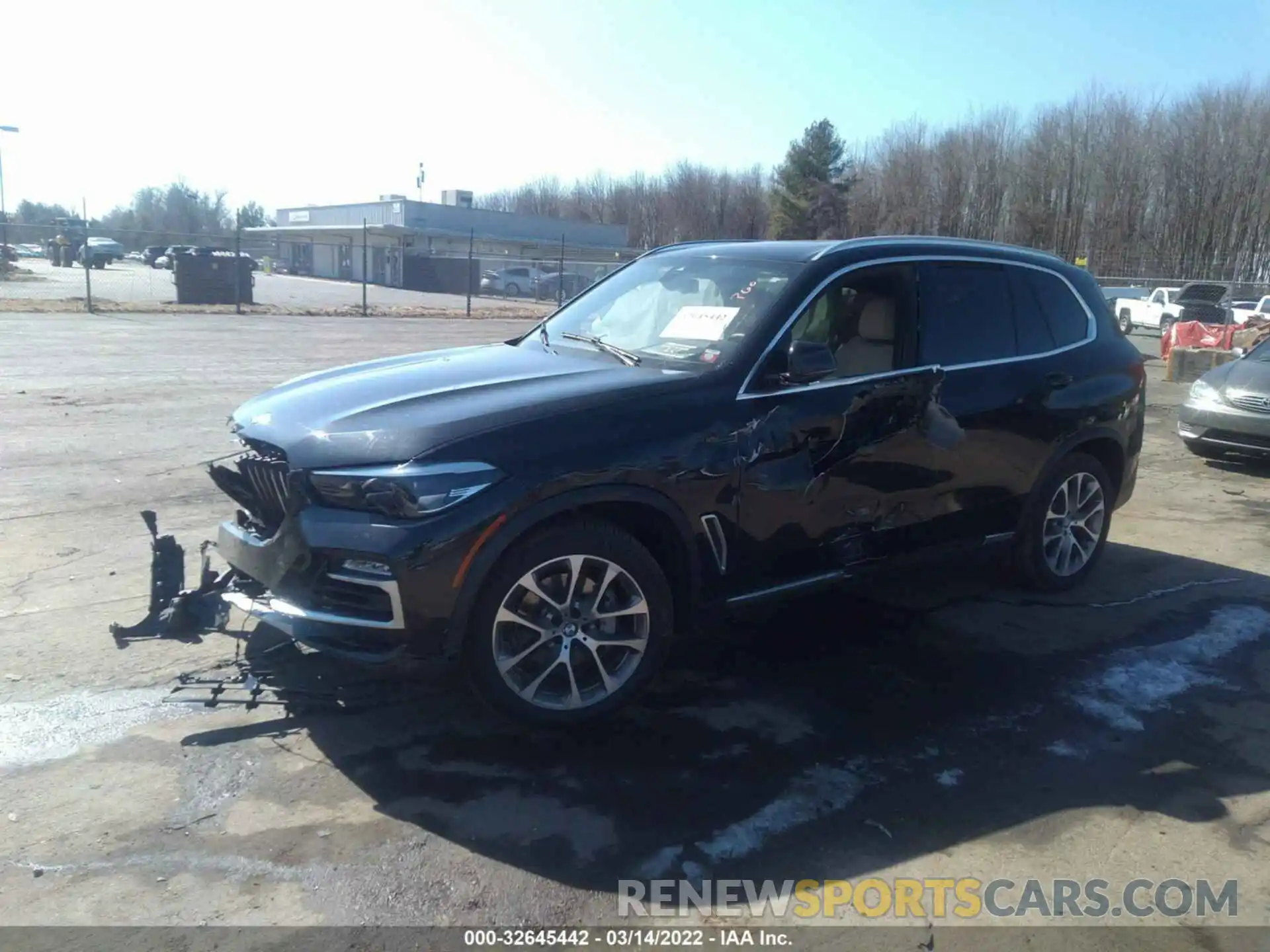 2 Photograph of a damaged car 5UXCR6C58KLL06408 BMW X5 2019