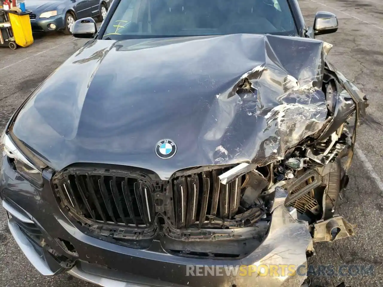 7 Photograph of a damaged car 5UXCR6C58KLL06666 BMW X5 2019