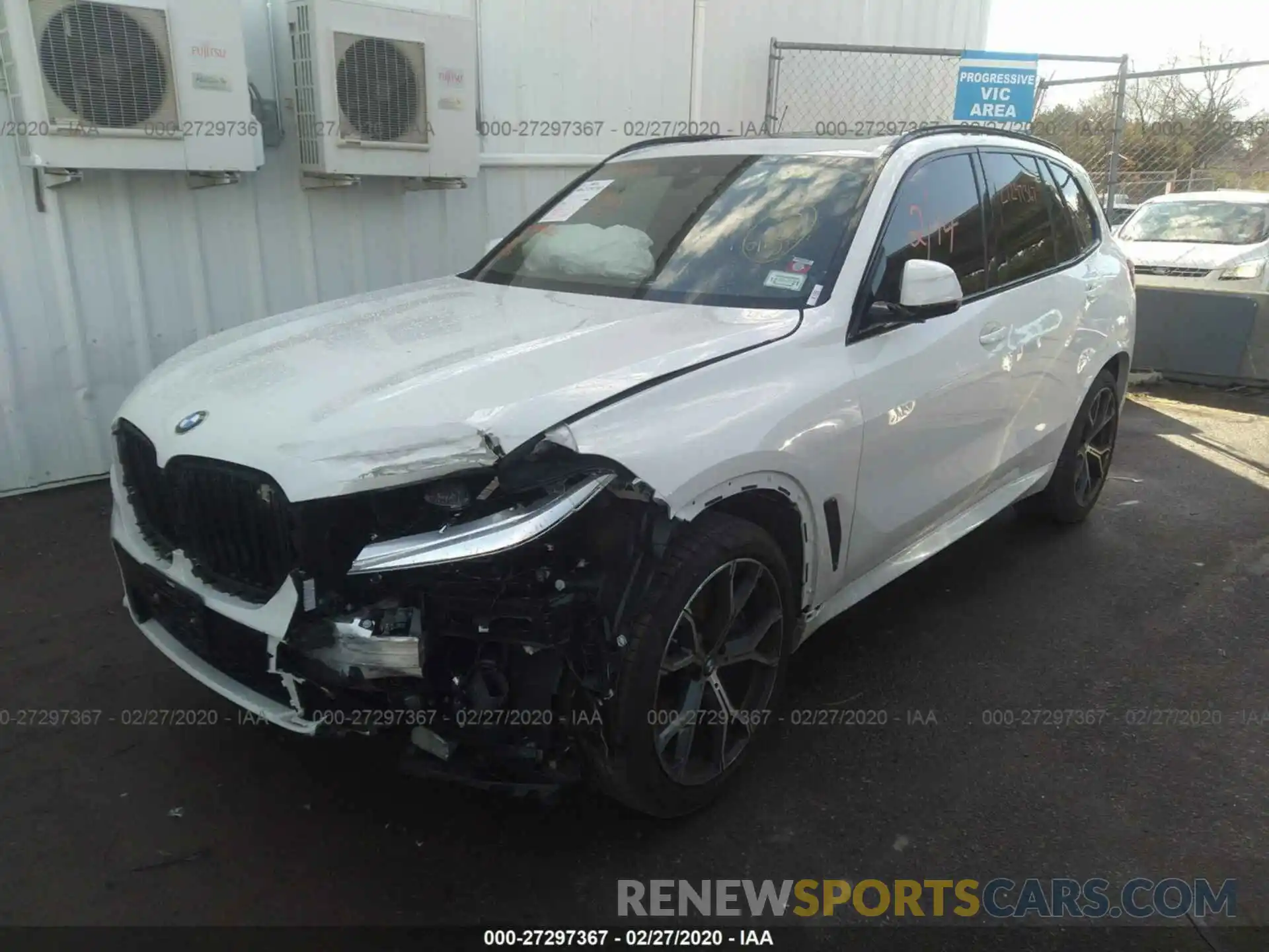 2 Photograph of a damaged car 5UXCR6C58KLL09518 BMW X5 2019