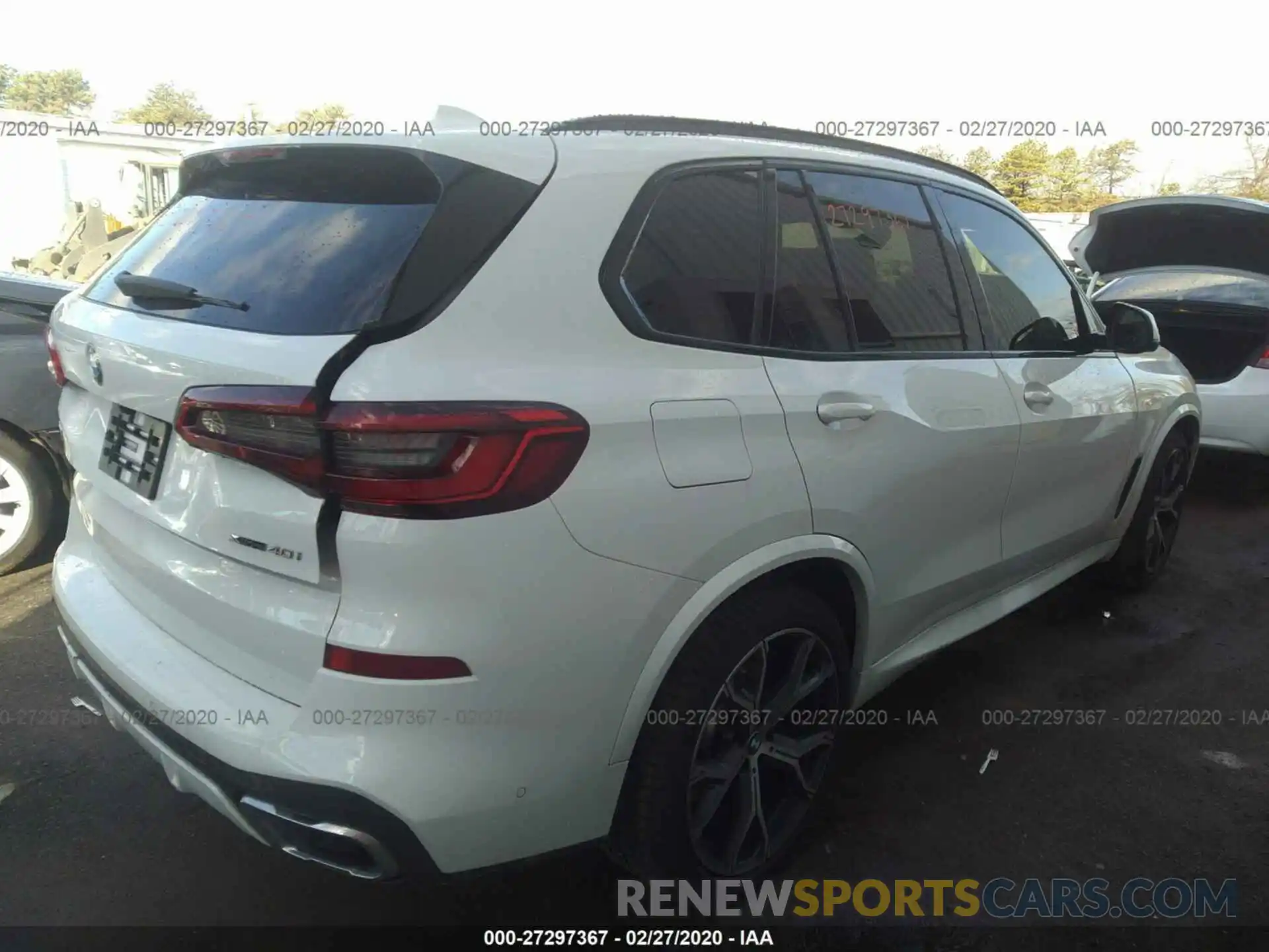 4 Photograph of a damaged car 5UXCR6C58KLL09518 BMW X5 2019