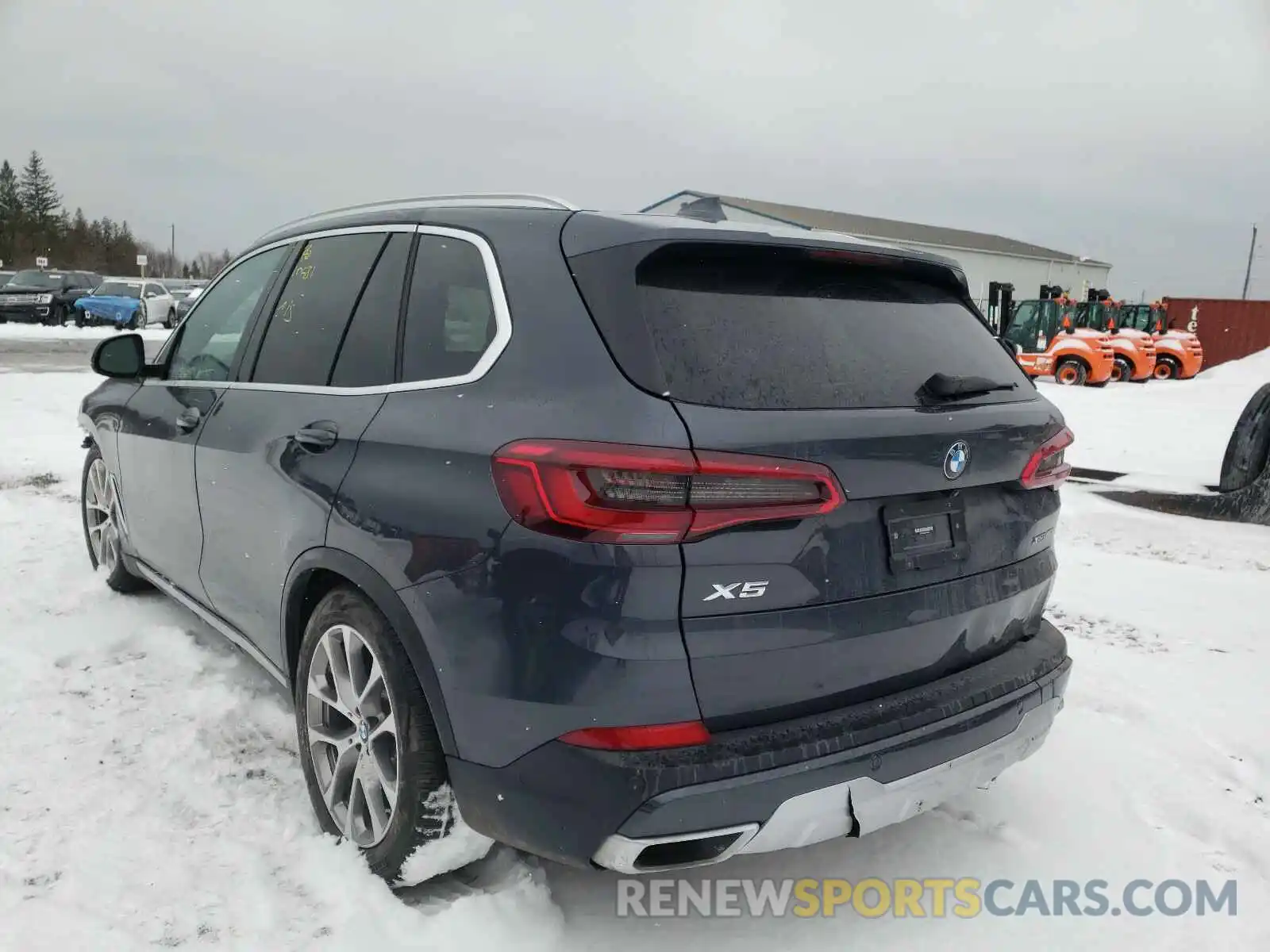 3 Фотография поврежденного автомобиля 5UXCR6C58KLL12922 BMW X5 2019