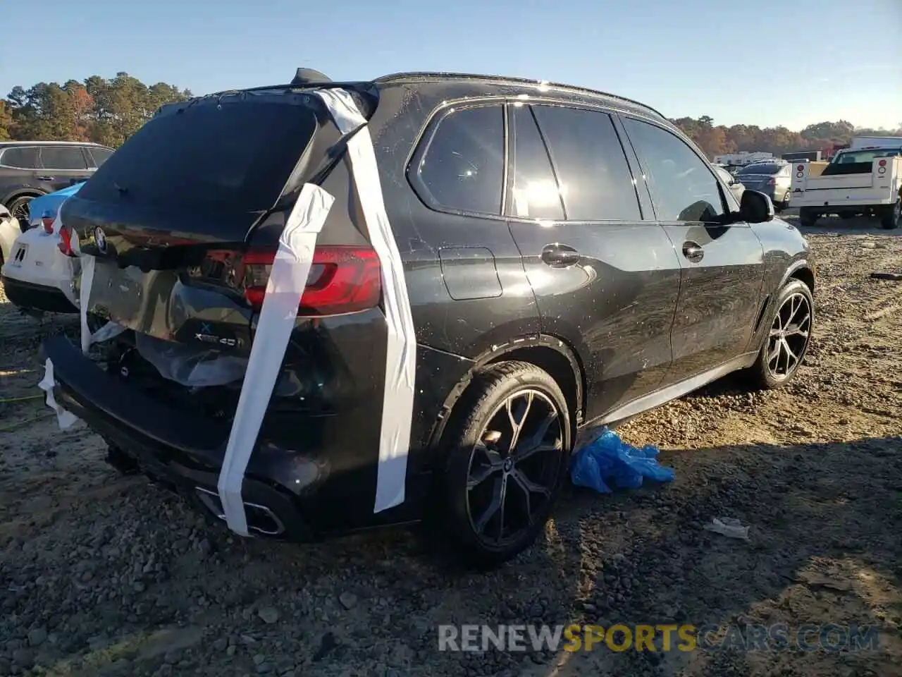 4 Photograph of a damaged car 5UXCR6C58KLL13598 BMW X5 2019