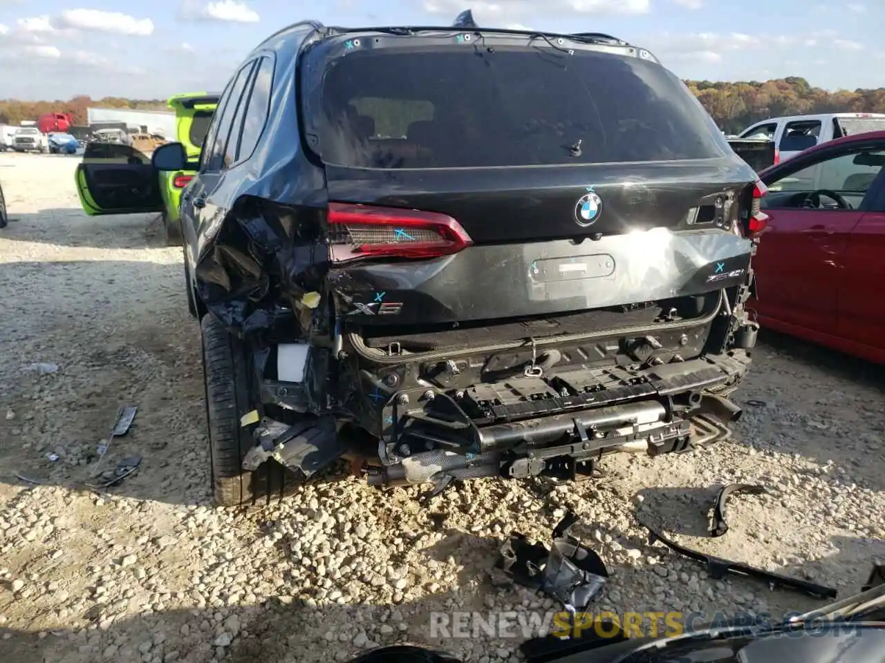 9 Photograph of a damaged car 5UXCR6C58KLL13598 BMW X5 2019