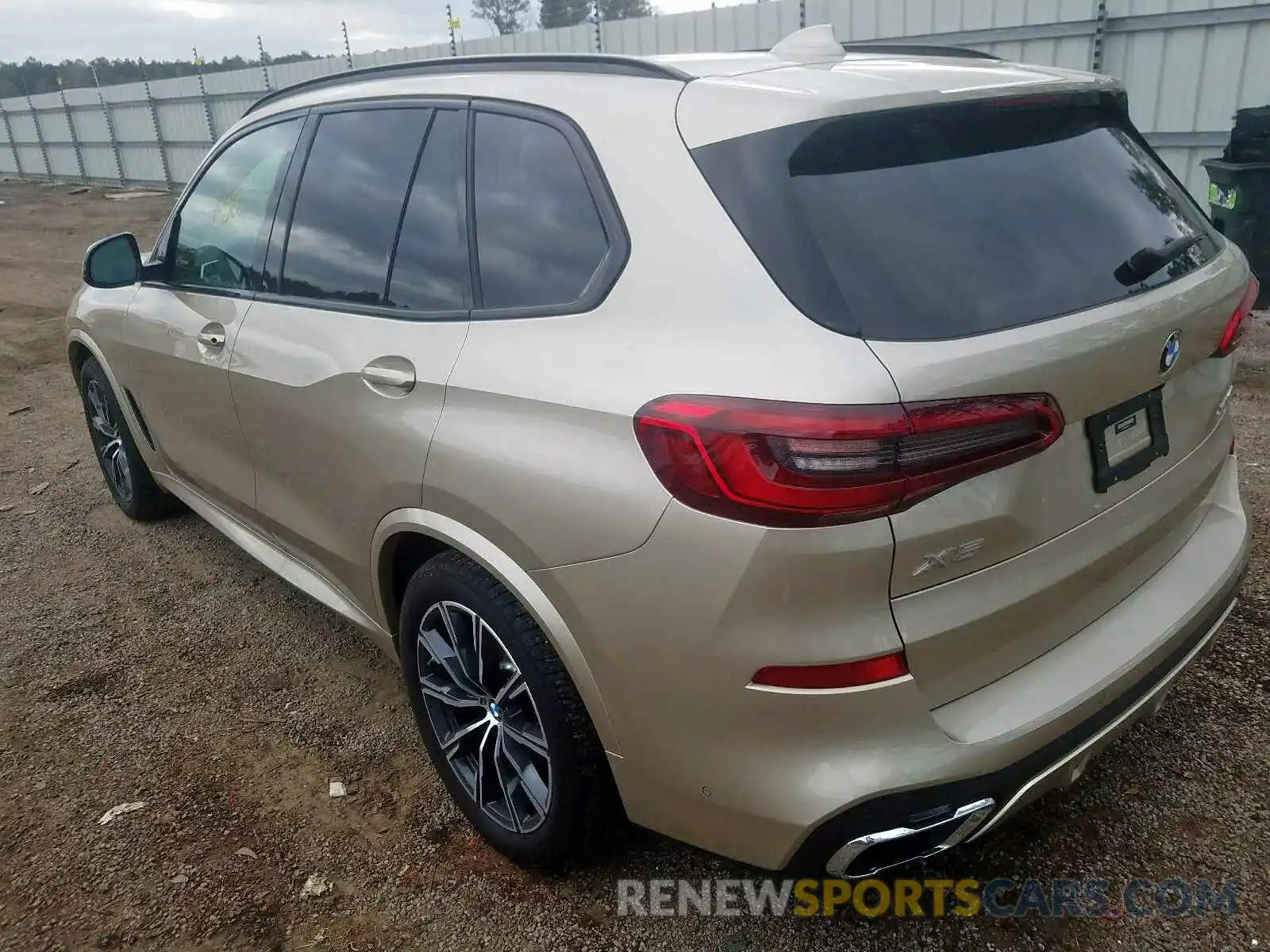 3 Фотография поврежденного автомобиля 5UXCR6C58KLL24441 BMW X5 2019