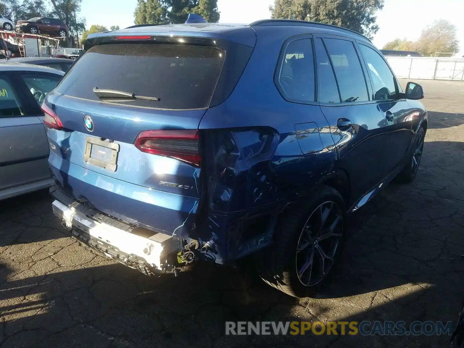 4 Photograph of a damaged car 5UXCR6C58KLL31261 BMW X5 2019